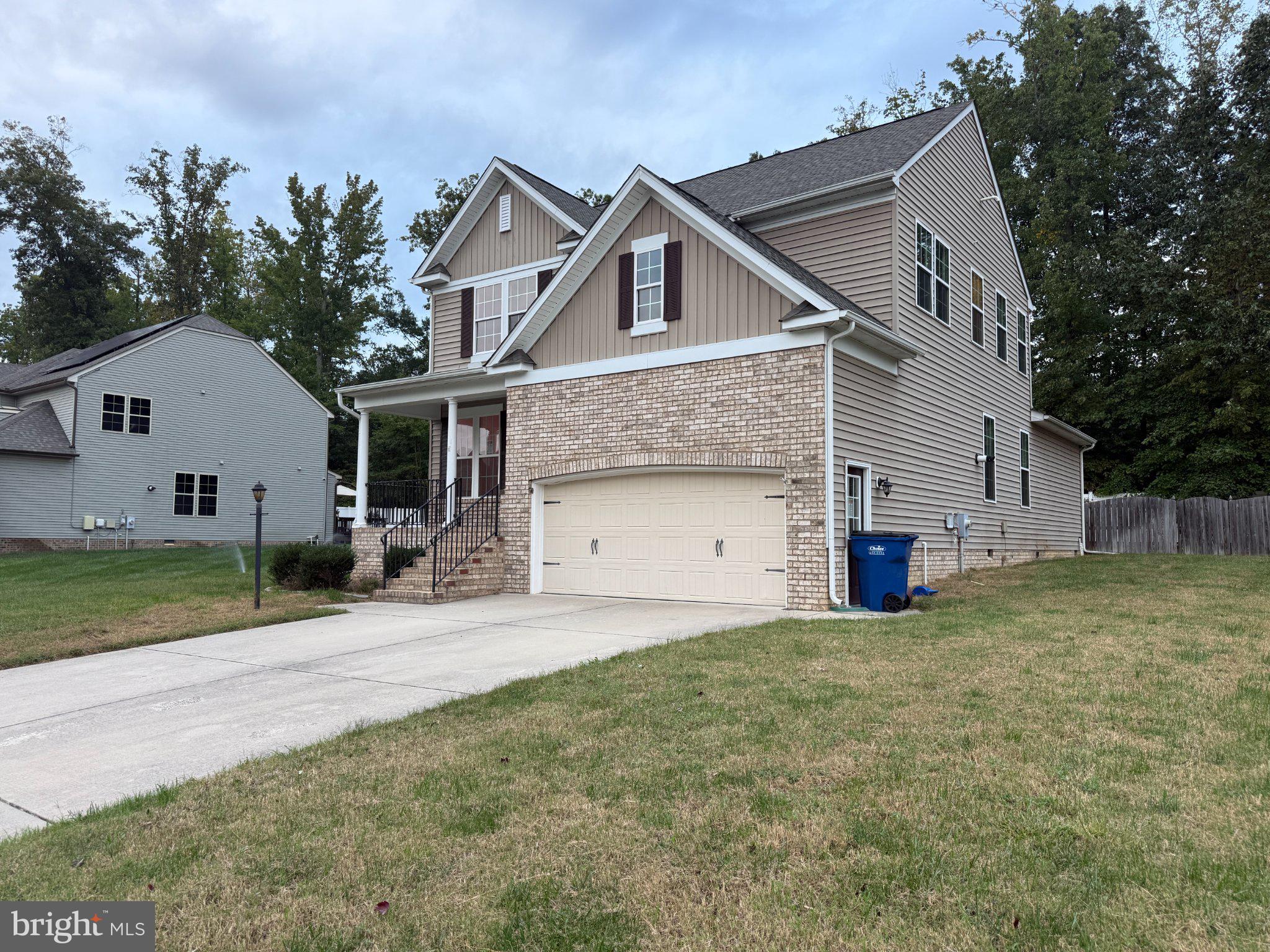 4042 HIDDENWELL LANE