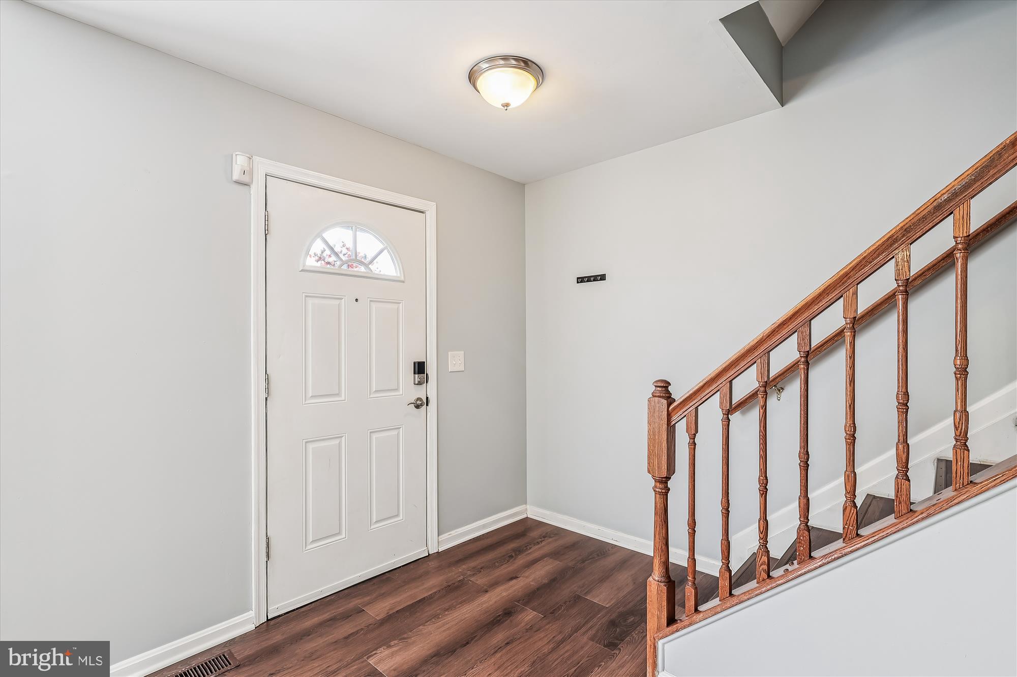 120 LANGDON FARM CIRCLE