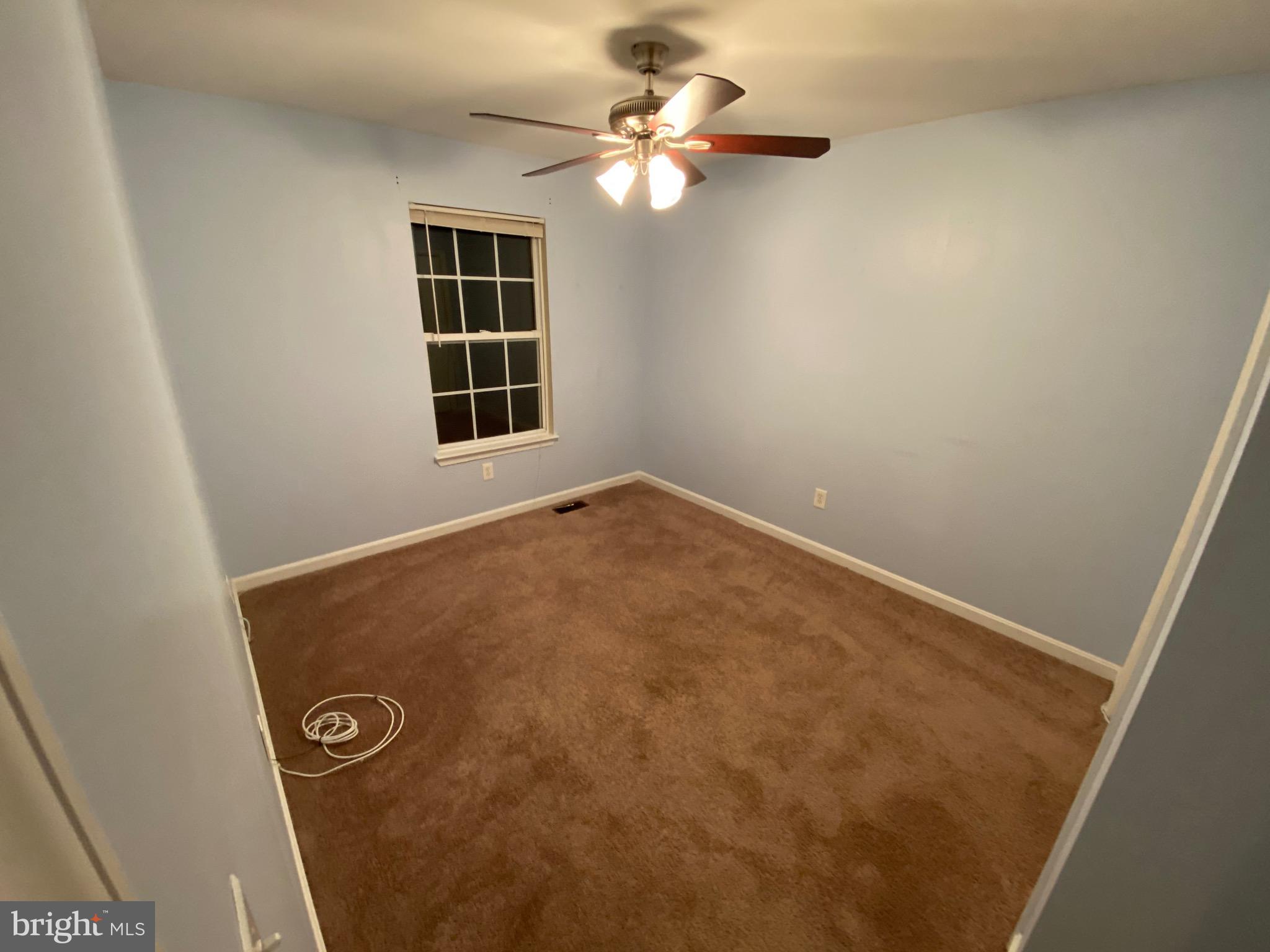 SEVEN OAKS - Residential Lease