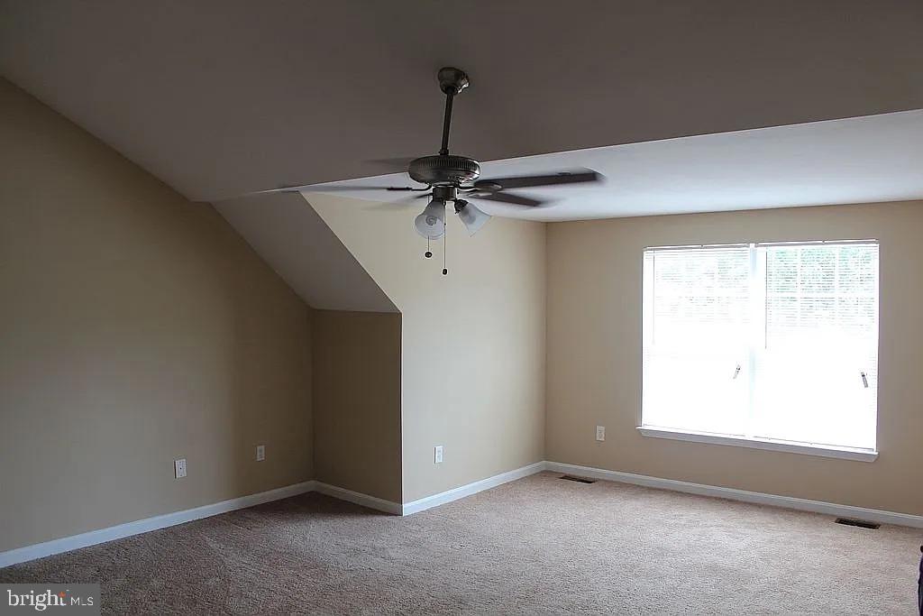 SEVEN OAKS - Residential Lease