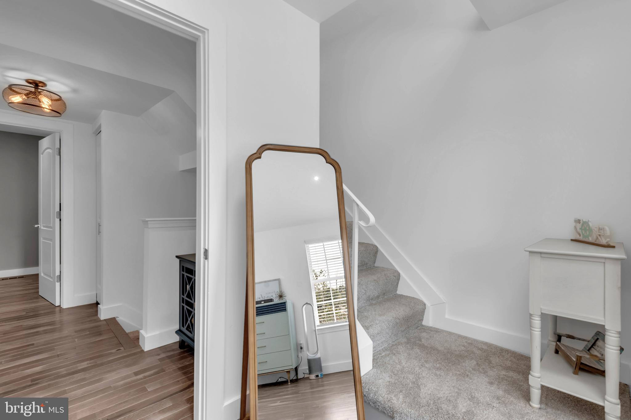 STONEY BEACH - Residential