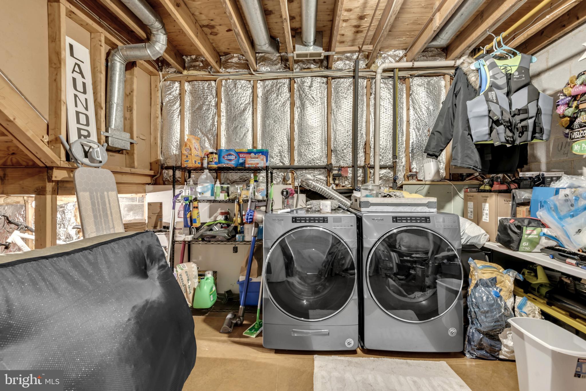 STONEY BEACH - Residential