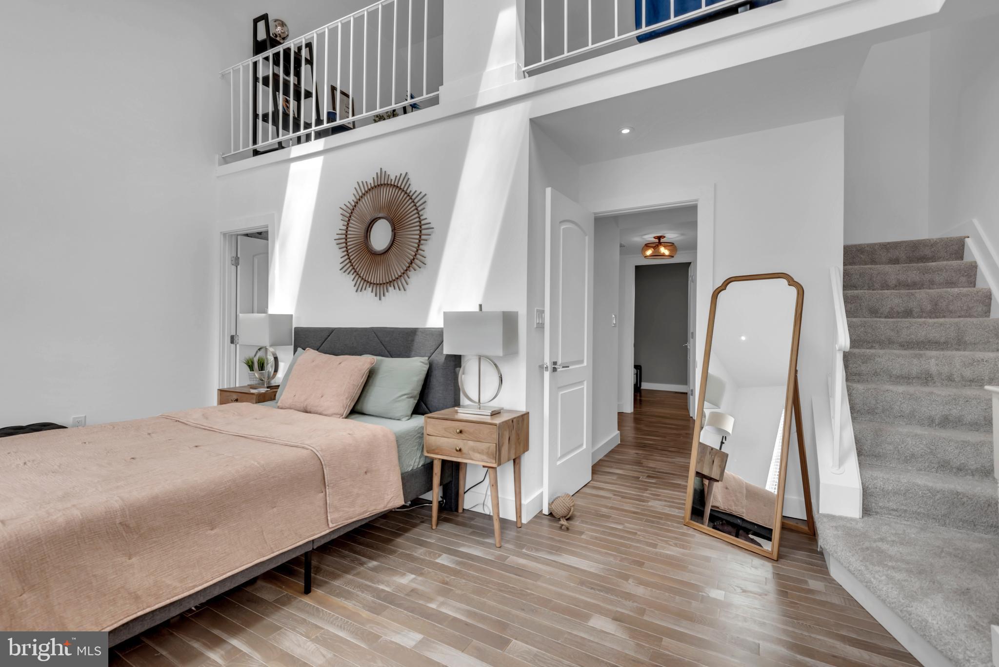 STONEY BEACH - Residential