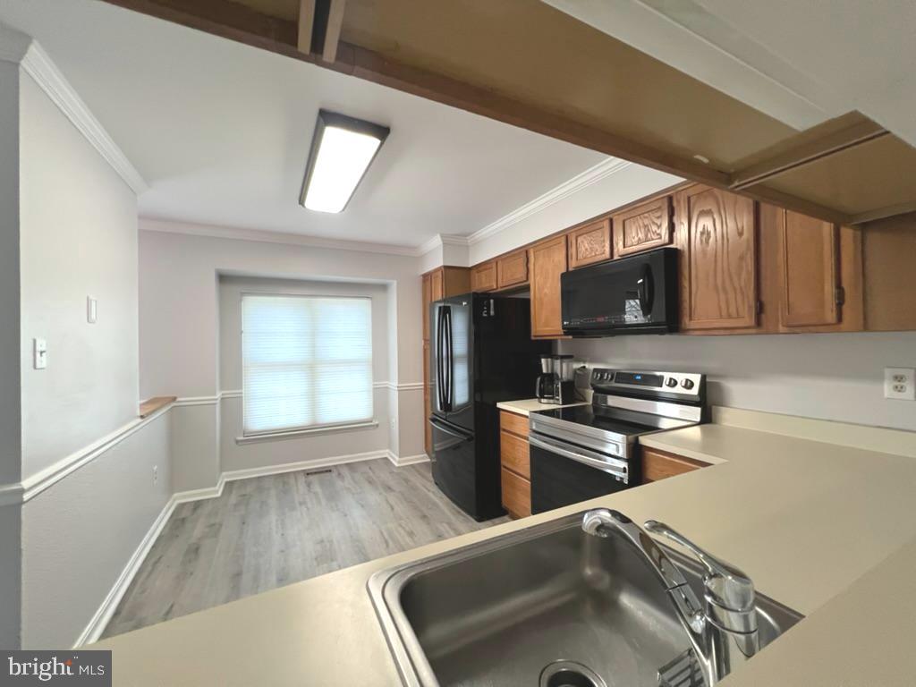 LIONS GATE - Residential Lease