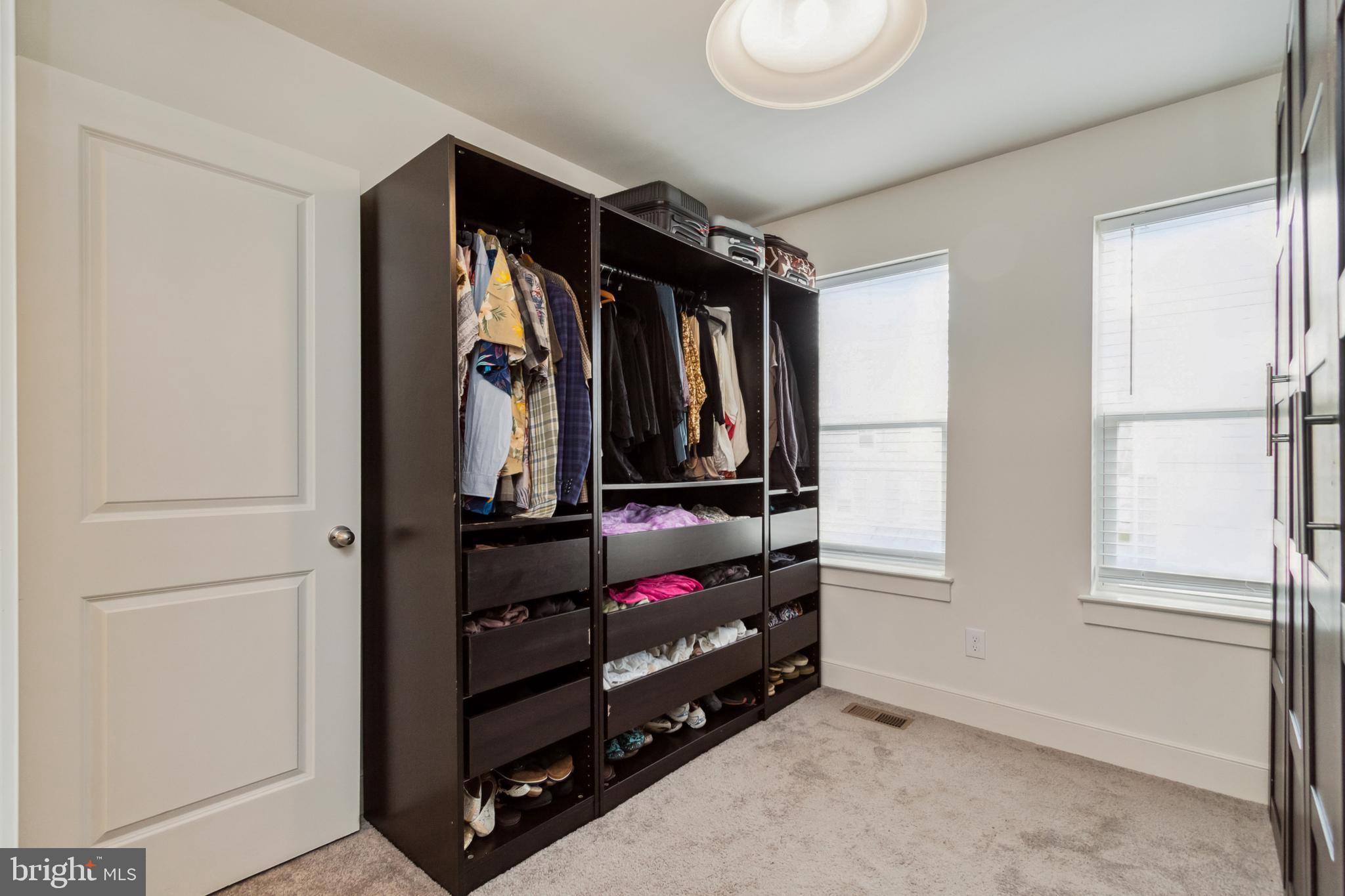 POTOMAC SHORES - Residential Lease