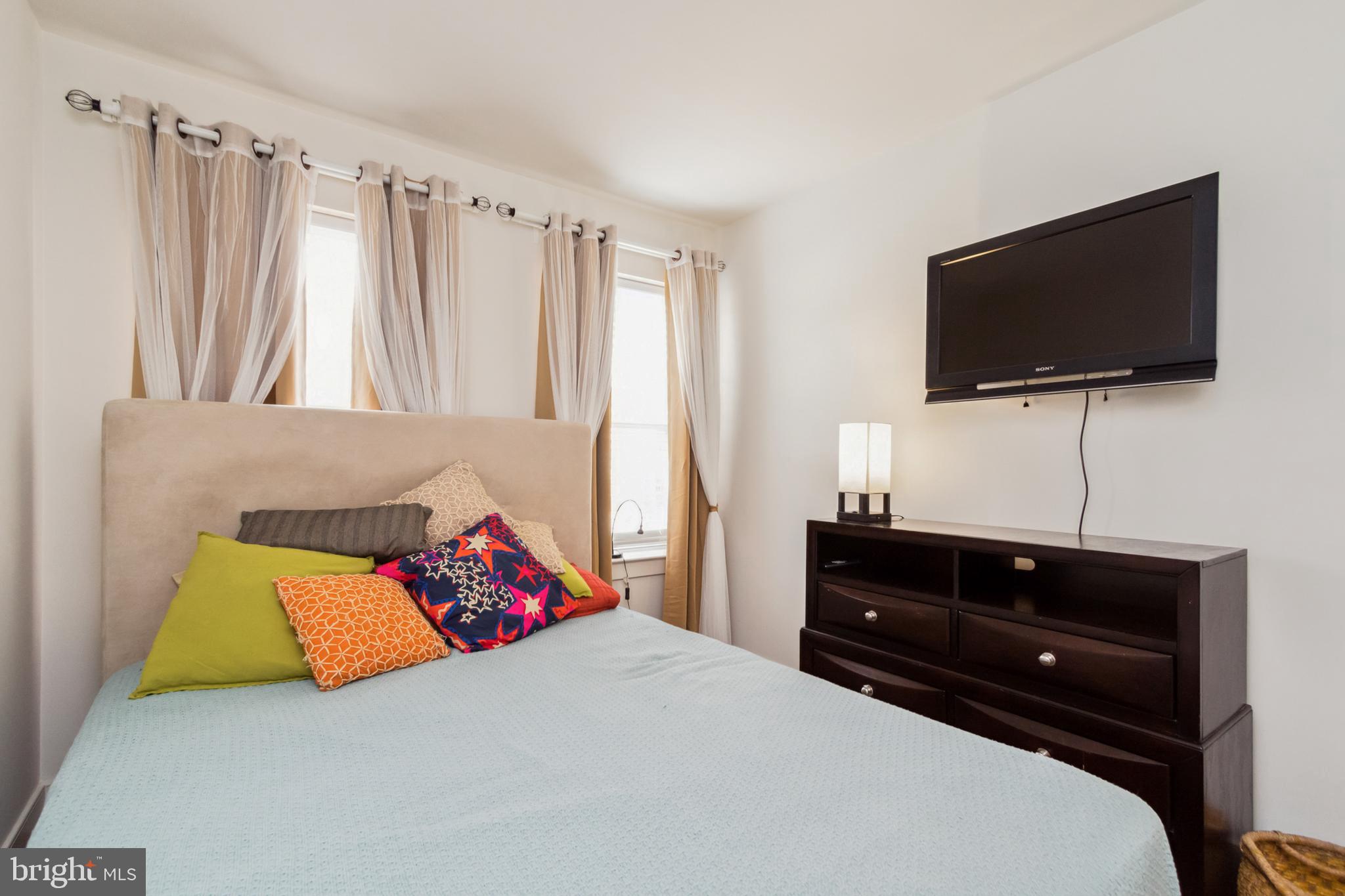 POTOMAC SHORES - Residential Lease