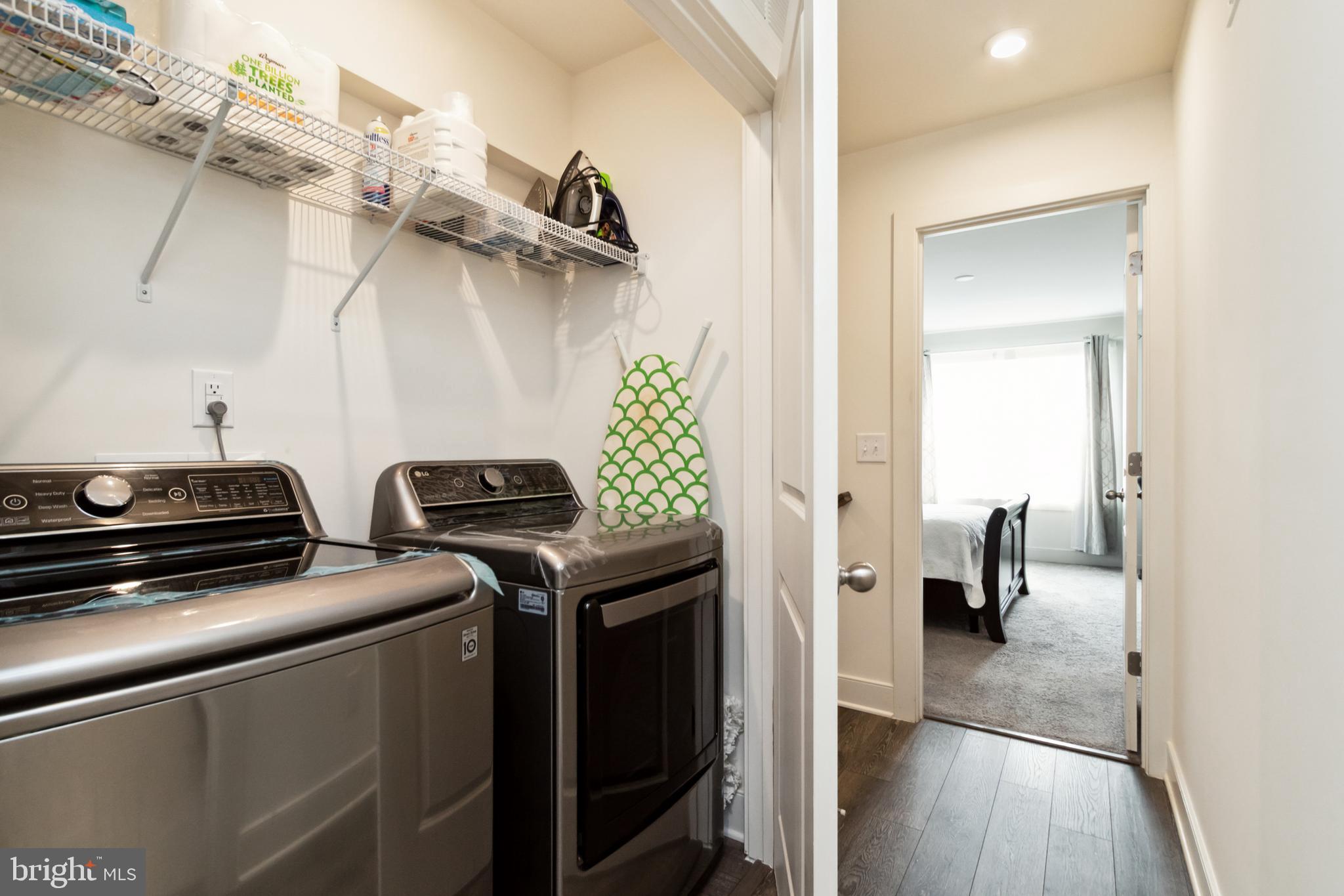 POTOMAC SHORES - Residential Lease