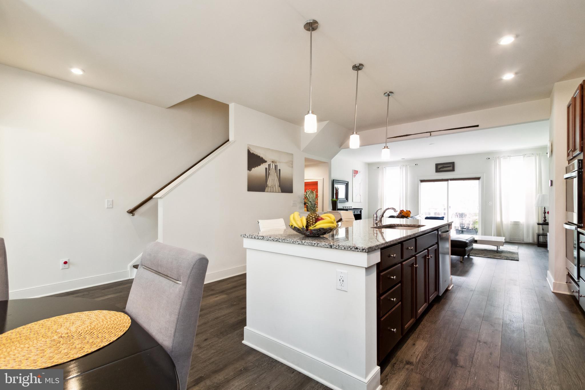 POTOMAC SHORES - Residential Lease