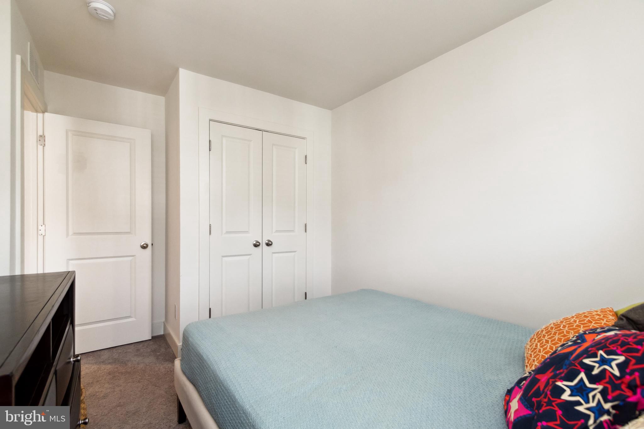 POTOMAC SHORES - Residential Lease