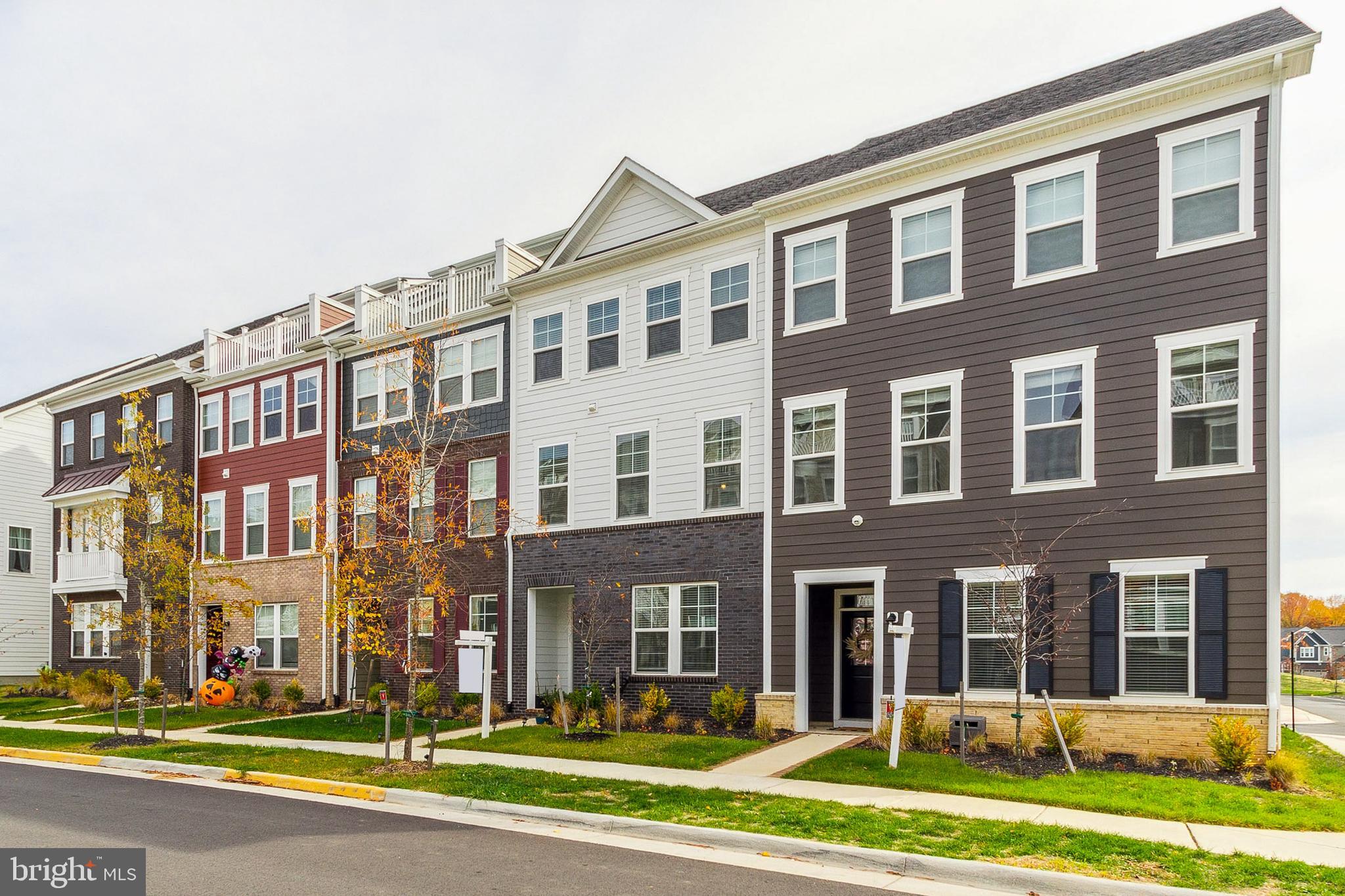 POTOMAC SHORES - Residential Lease