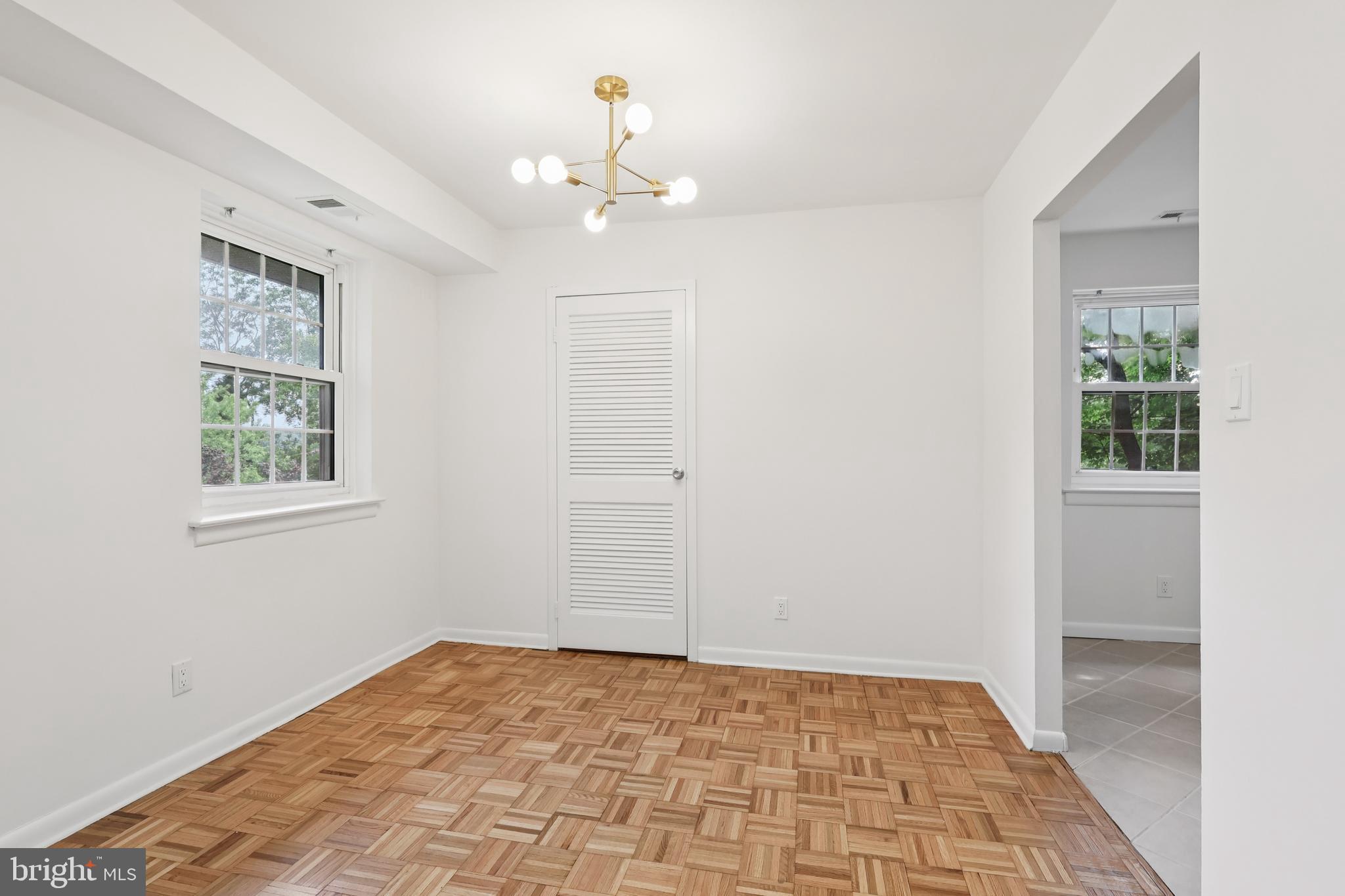 GYPSY LANE CONDOS - Residential