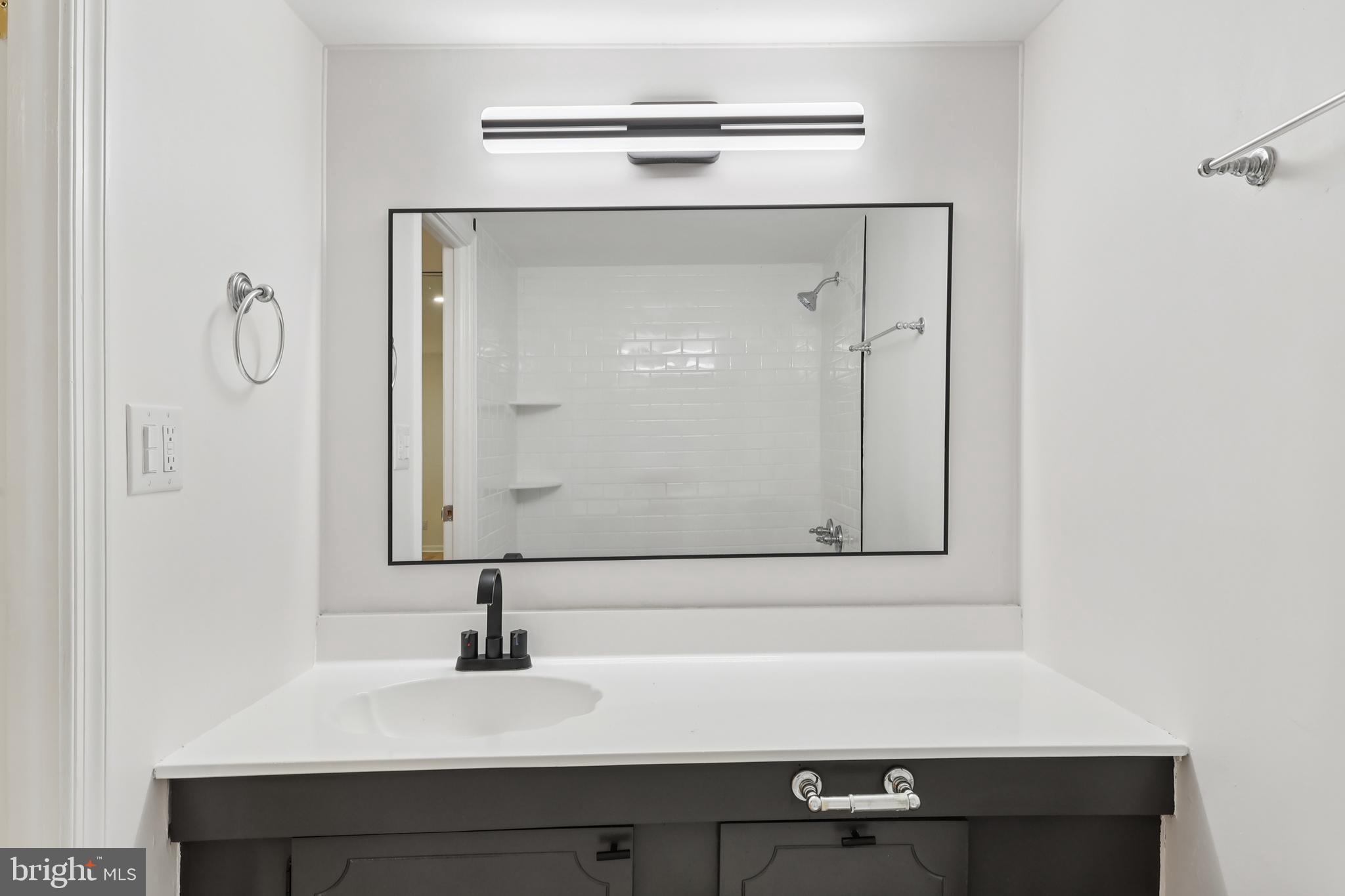 GYPSY LANE CONDOS - Residential