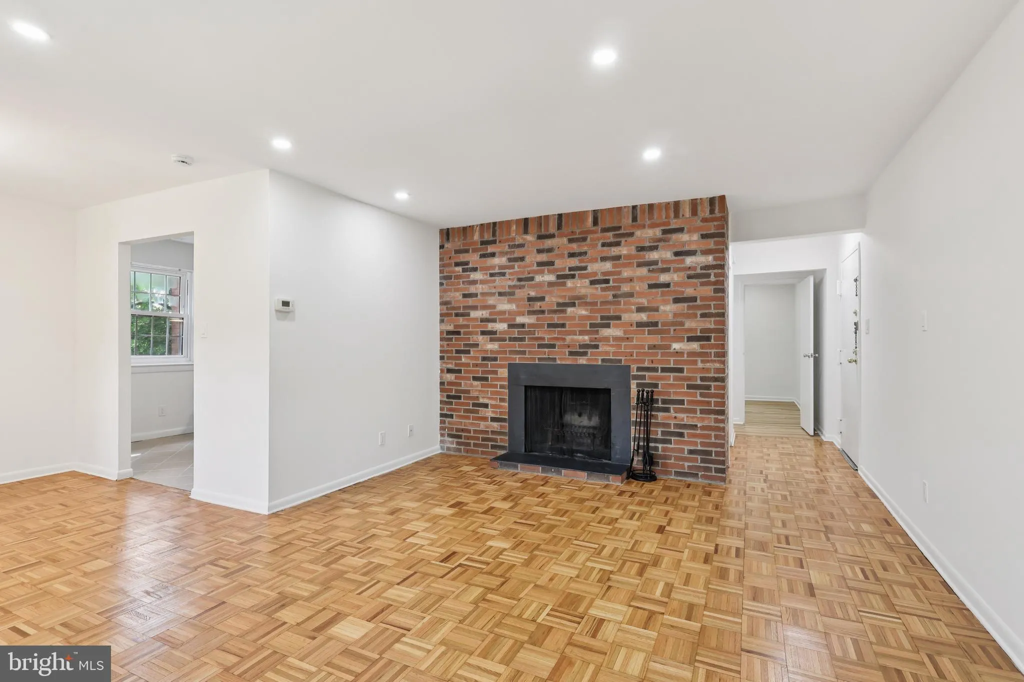 Philadelphia, Pennsylvania 19129, United States, 2 Bedrooms Bedrooms, ,2 BathroomsBathrooms,Residential,Active,161118