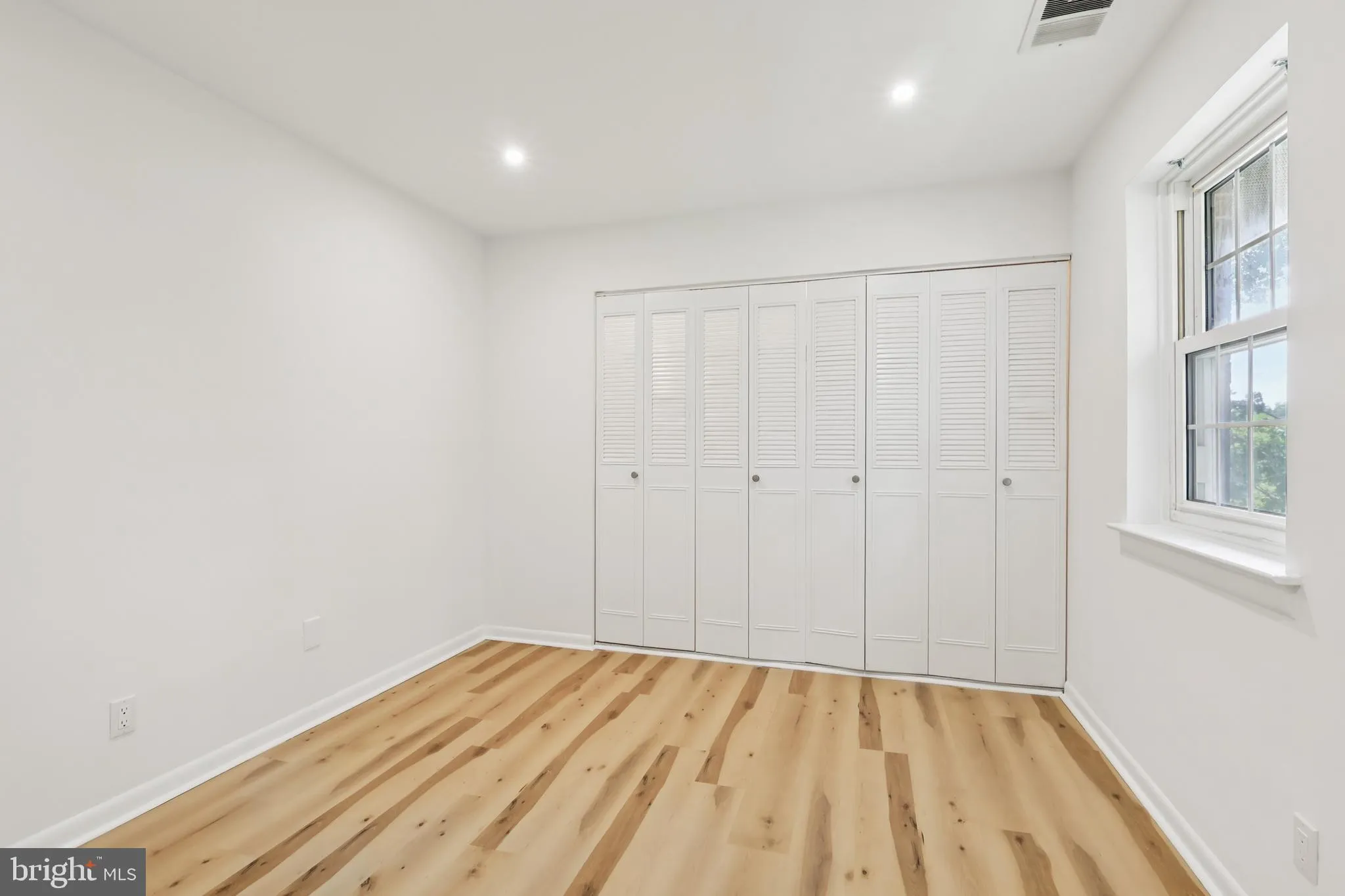 Philadelphia, Pennsylvania 19129, United States, 2 Bedrooms Bedrooms, ,2 BathroomsBathrooms,Residential,Active,161118