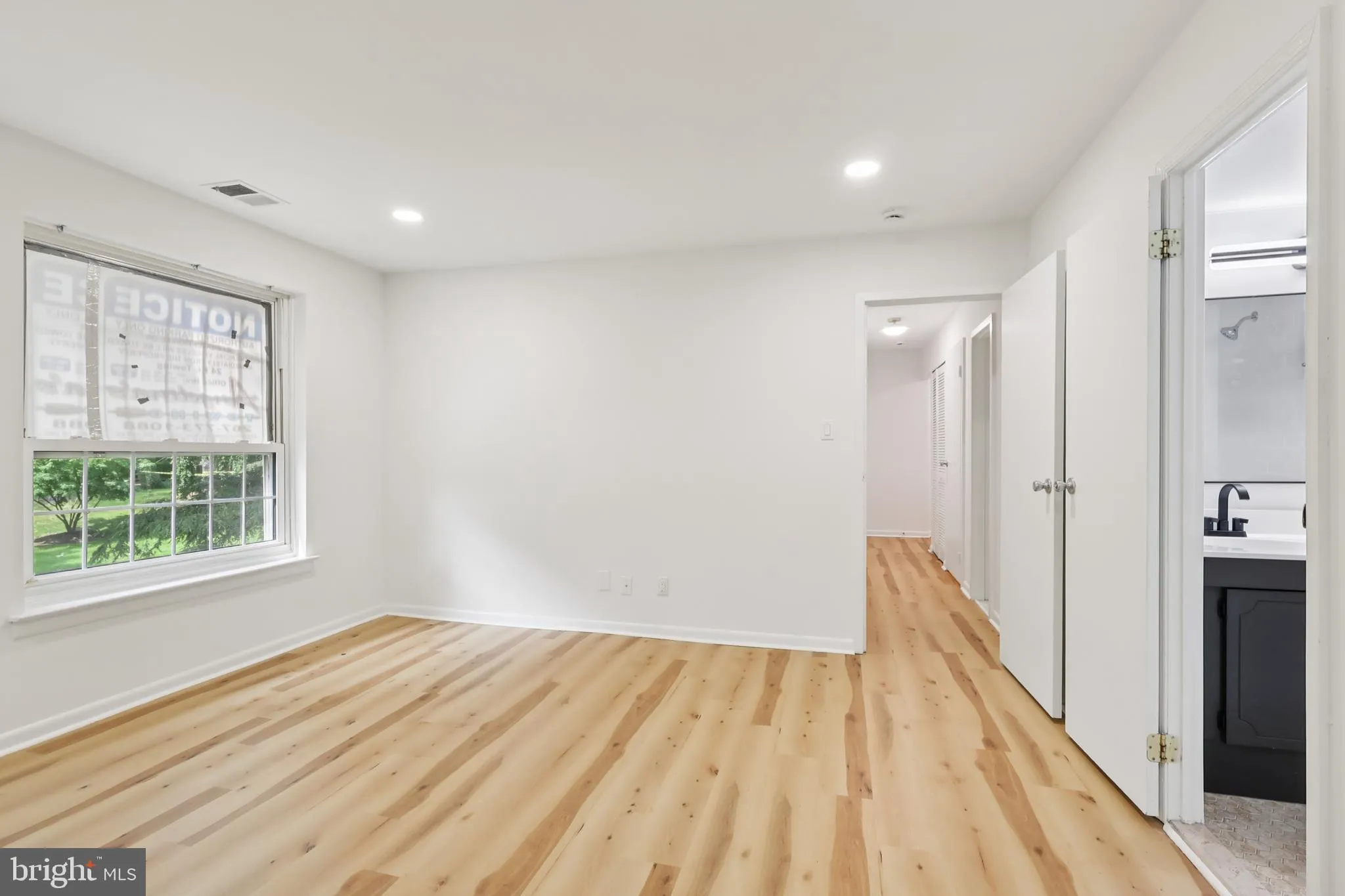 Philadelphia, Pennsylvania 19129, United States, 2 Bedrooms Bedrooms, ,2 BathroomsBathrooms,Residential,Active,161118