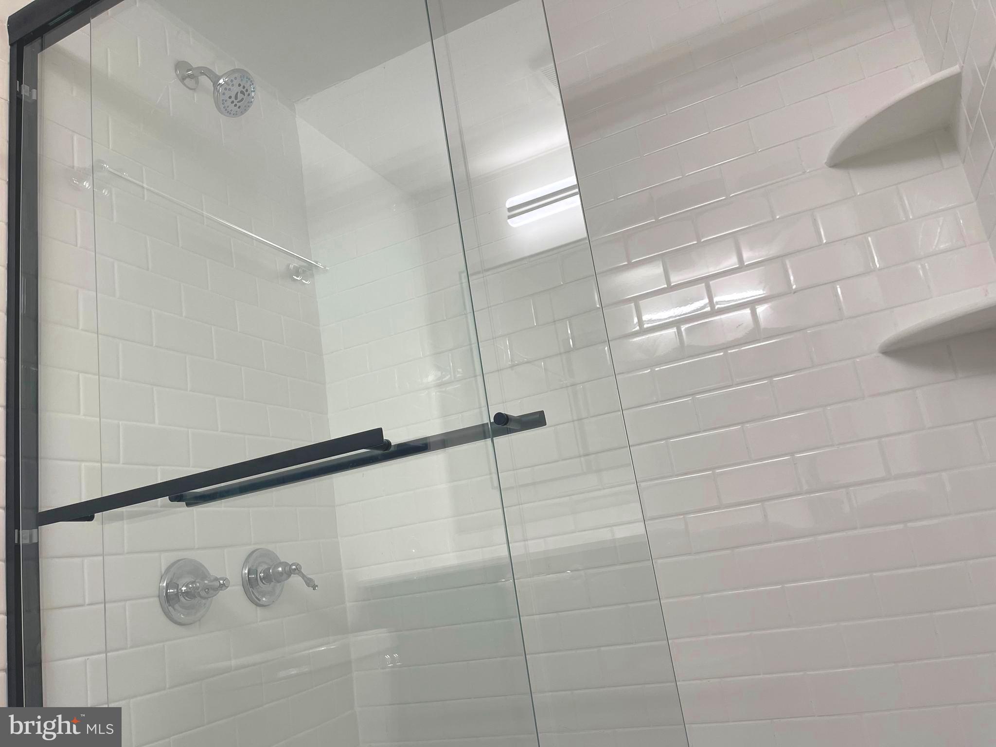 GYPSY LANE CONDOS - Residential