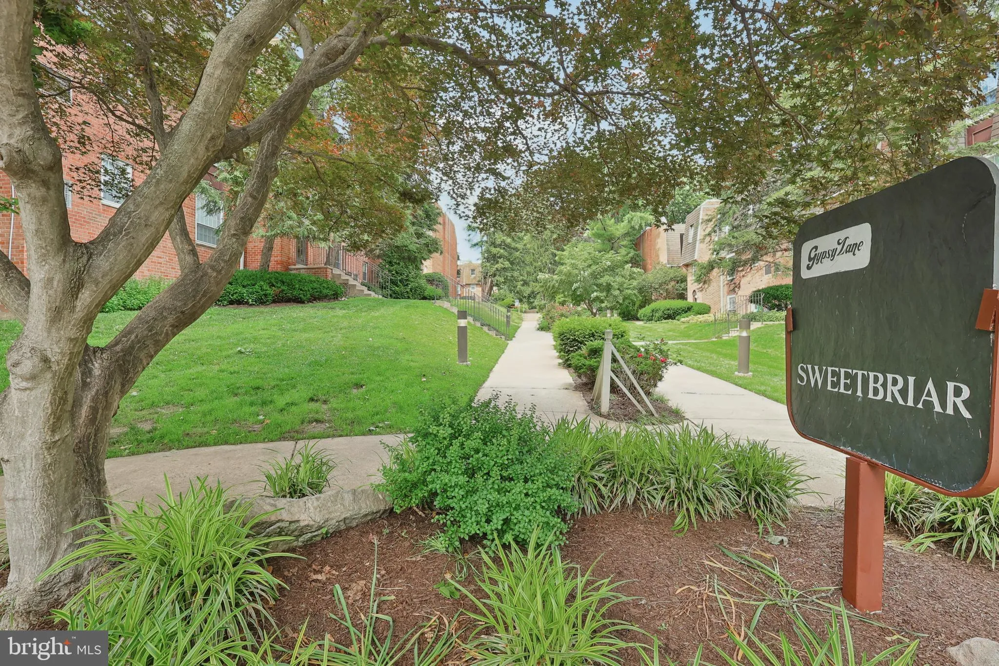 Philadelphia, Pennsylvania 19129, United States, 2 Bedrooms Bedrooms, ,2 BathroomsBathrooms,Residential,Active,161118