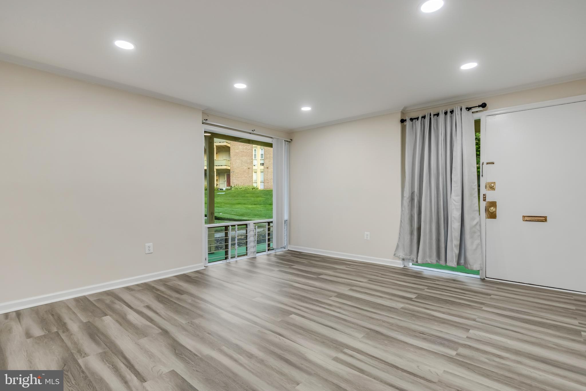 HOLLY HILL CONDOMINIUMS - Residential