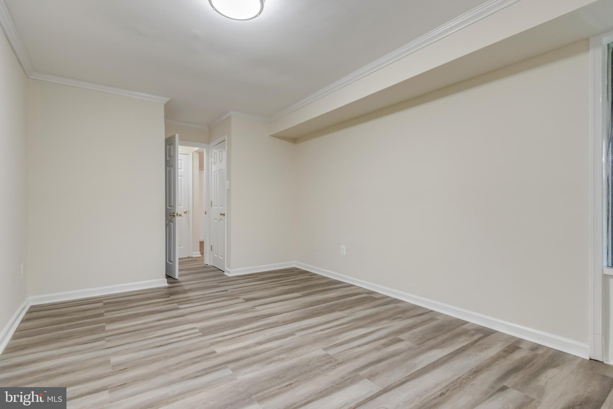 HOLLY HILL CONDOMINIUMS - Residential