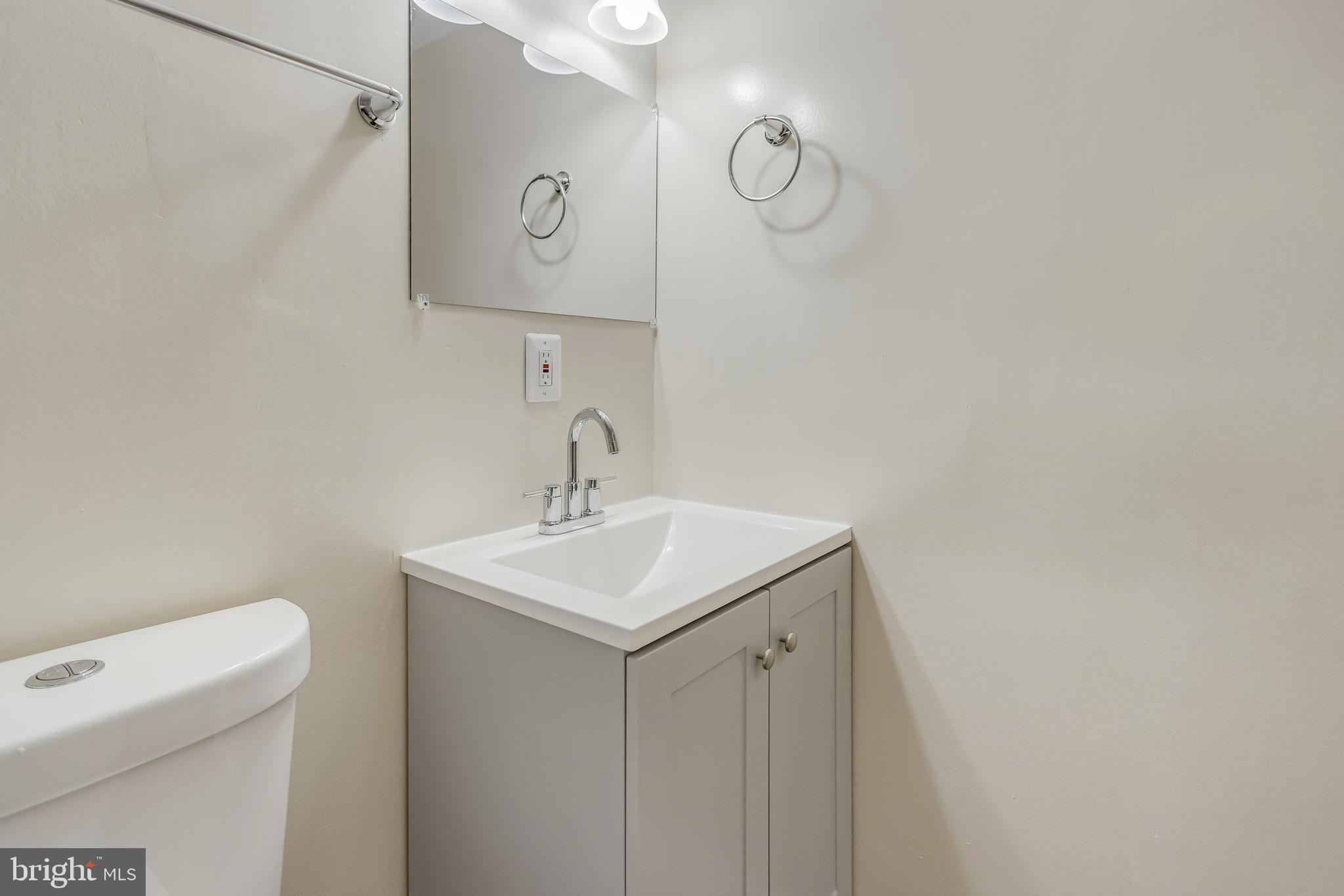 HOLLY HILL CONDOMINIUMS - Residential