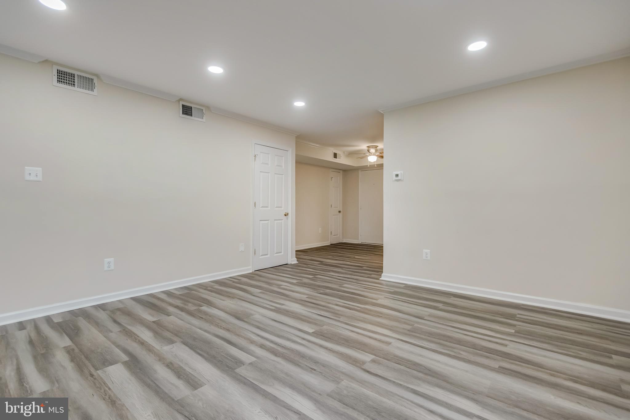 HOLLY HILL CONDOMINIUMS - Residential