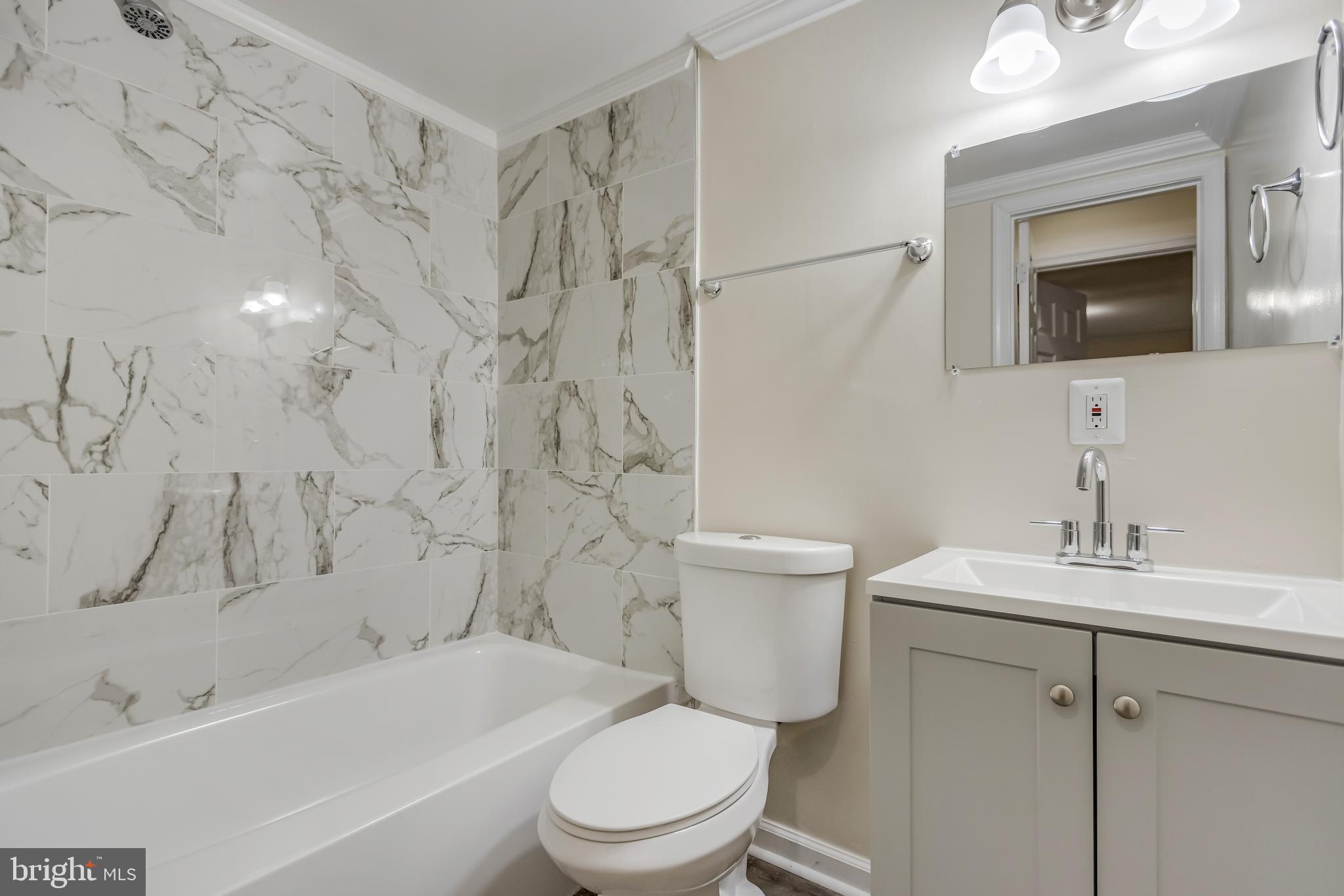 HOLLY HILL CONDOMINIUMS - Residential