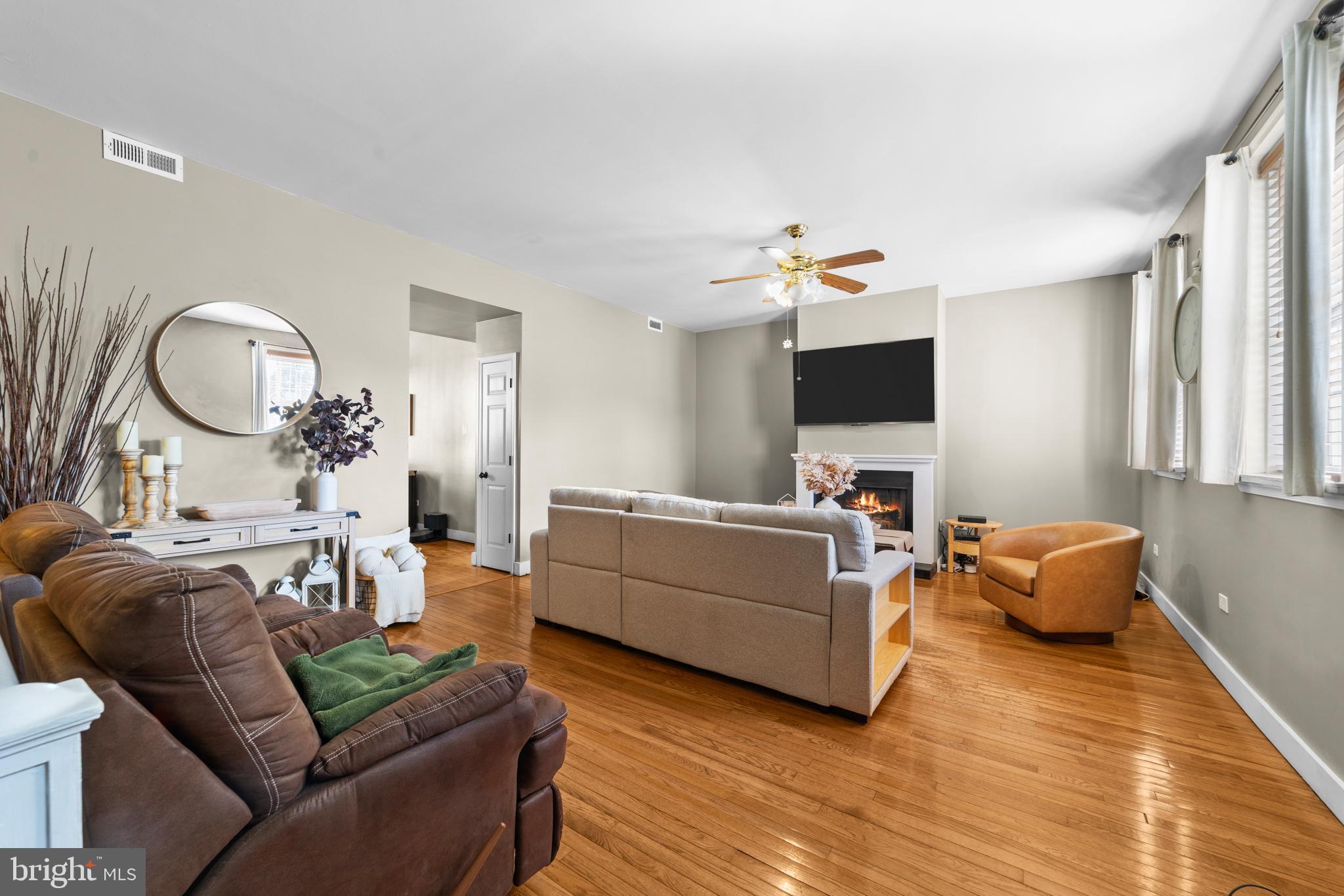 FRANCISVILLE - Commercial Sale