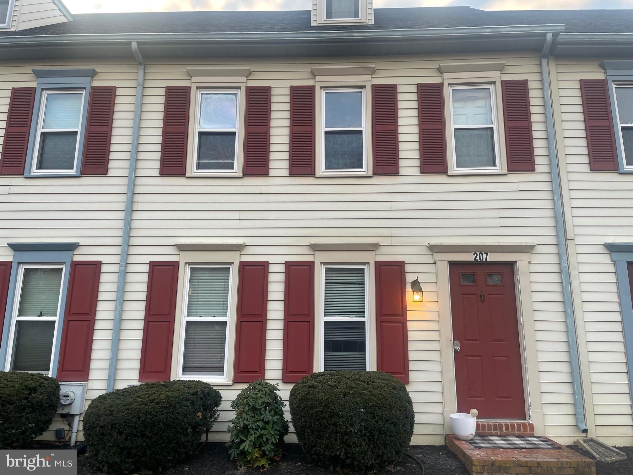 NONE AVAILABLE - Residential Lease