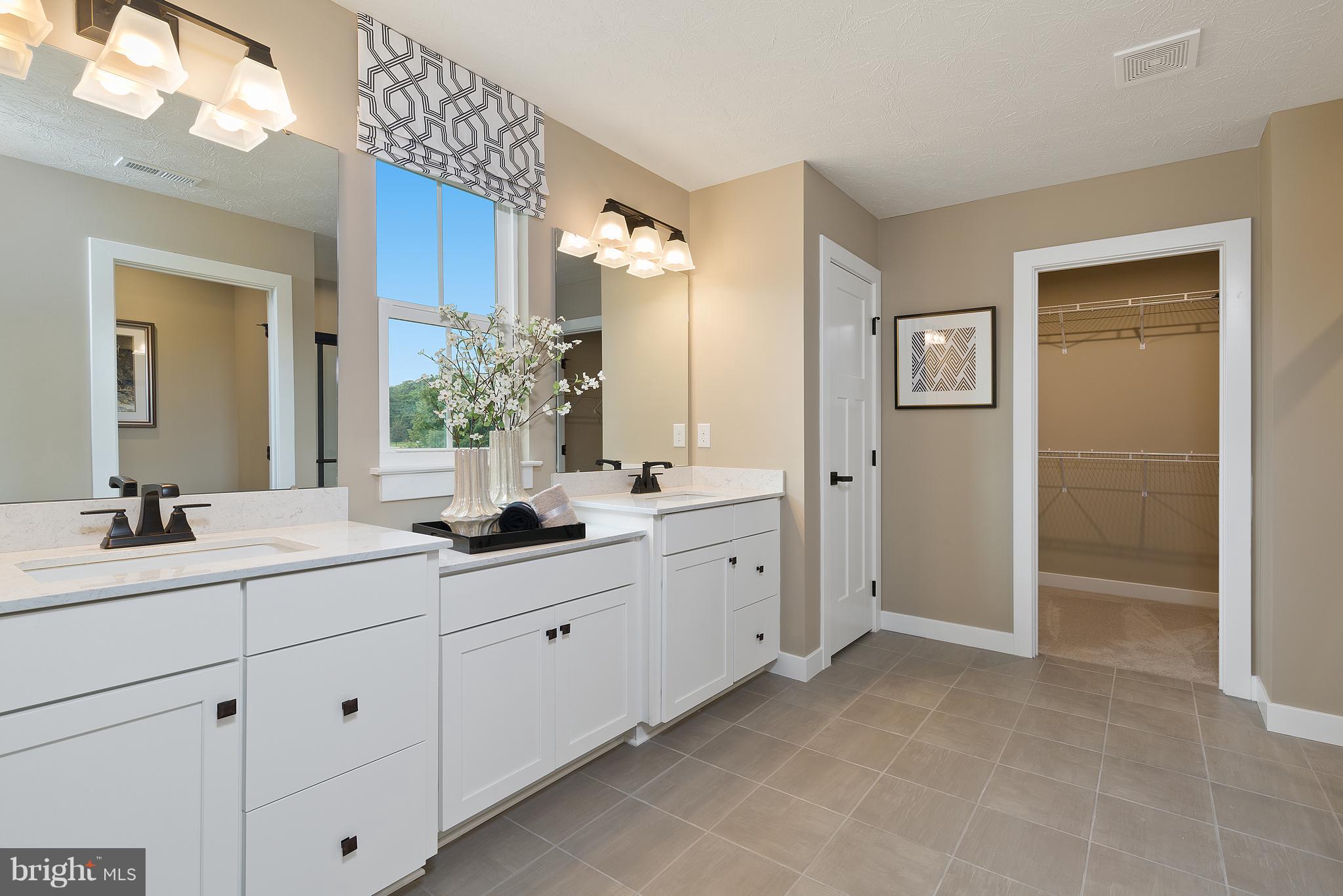 GREEN LANE MEADOWS - Residential