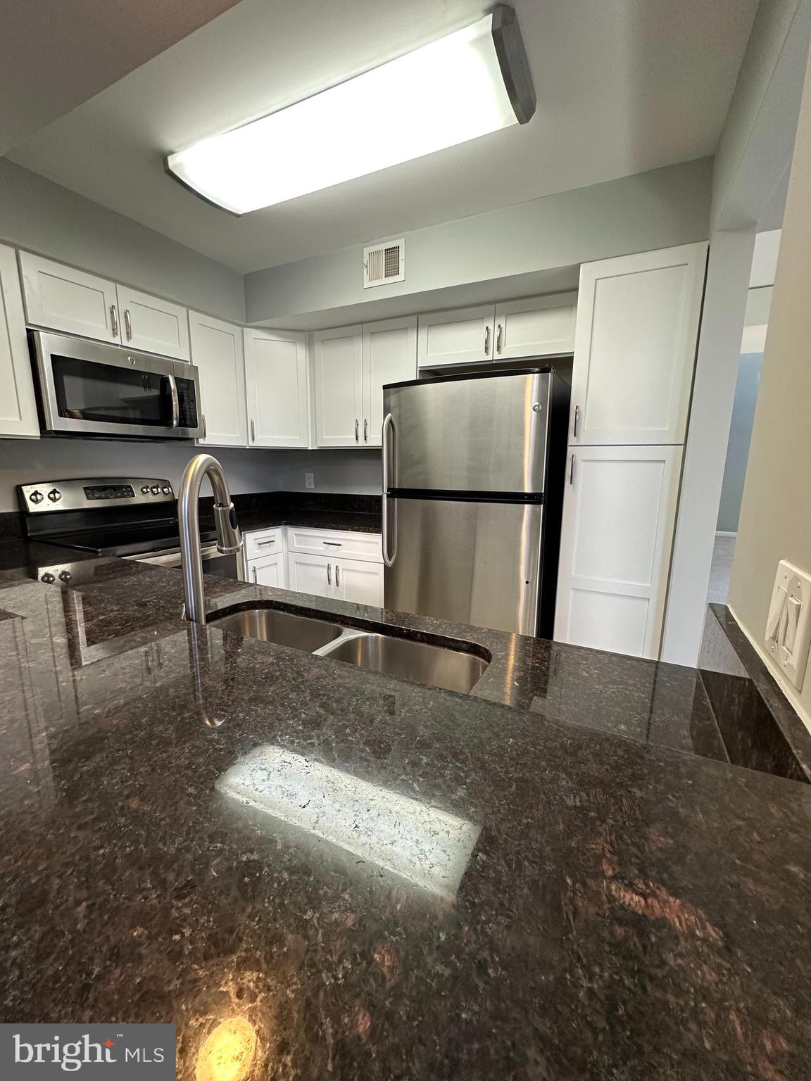 ETON SQUARE - Residential Lease