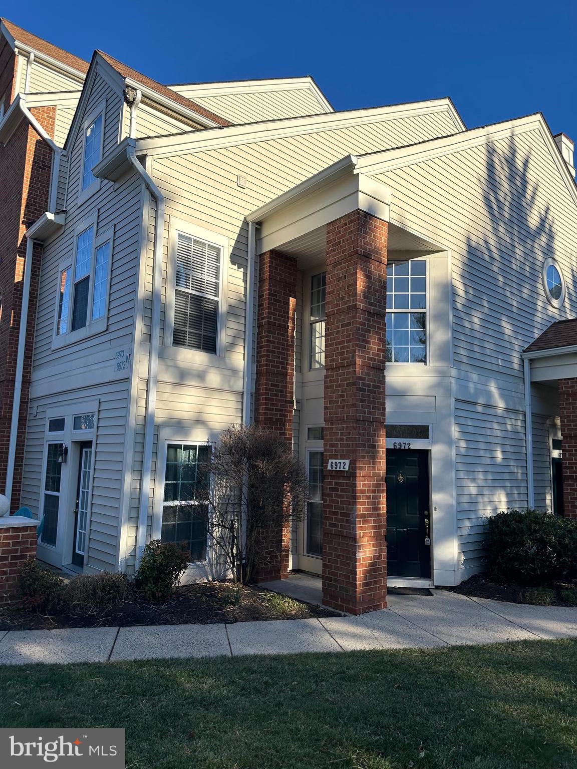 ETON SQUARE - Residential Lease