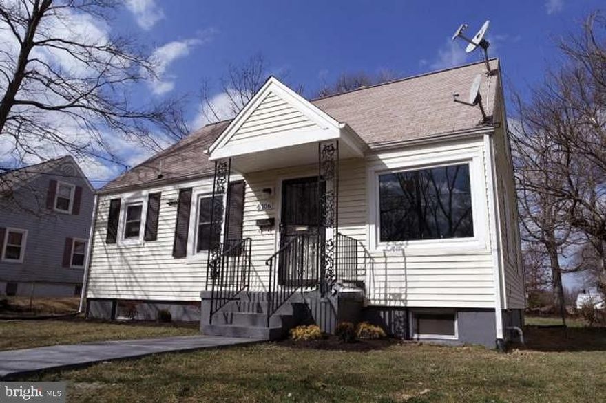 Don't miss this 4-bedroom, 3-bath home with incredible potential!! This property offers a great opportunity for buyers looking to add their personal touch and build equity. Conveniently located with easy access to shopping, dining, and major highways, all within a well-established community. Check it out now - this one won’t last!