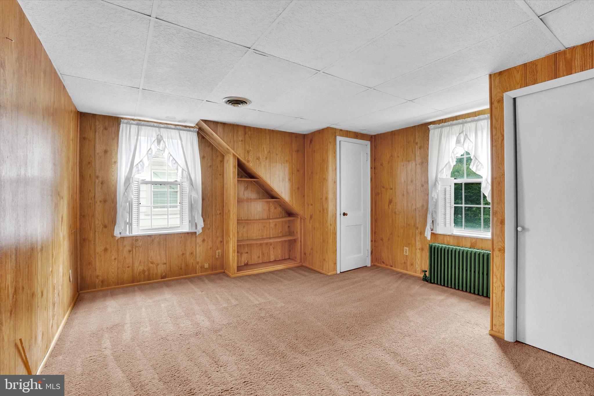 YORK COLLEGE - Residential