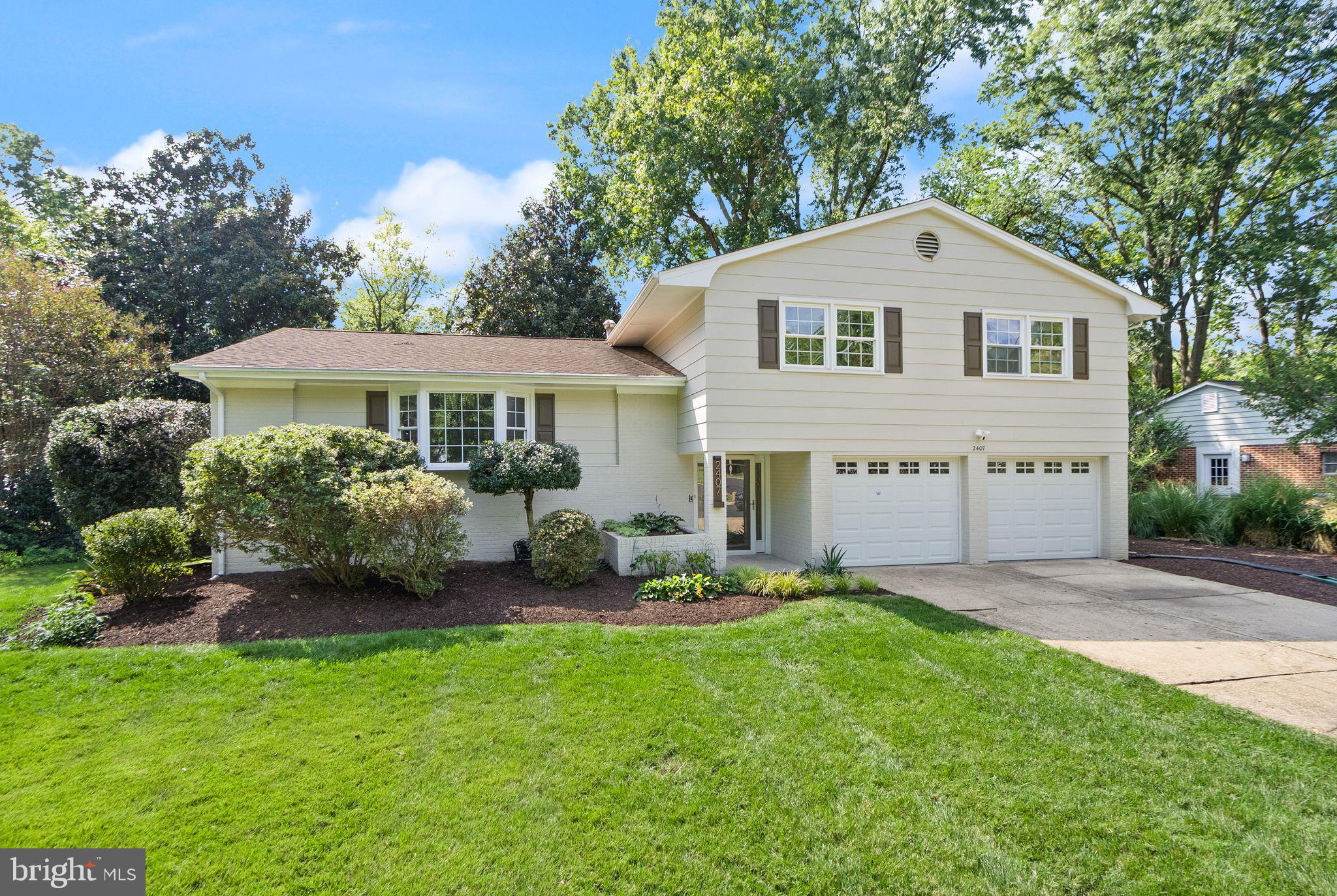2407 LISBON LANE