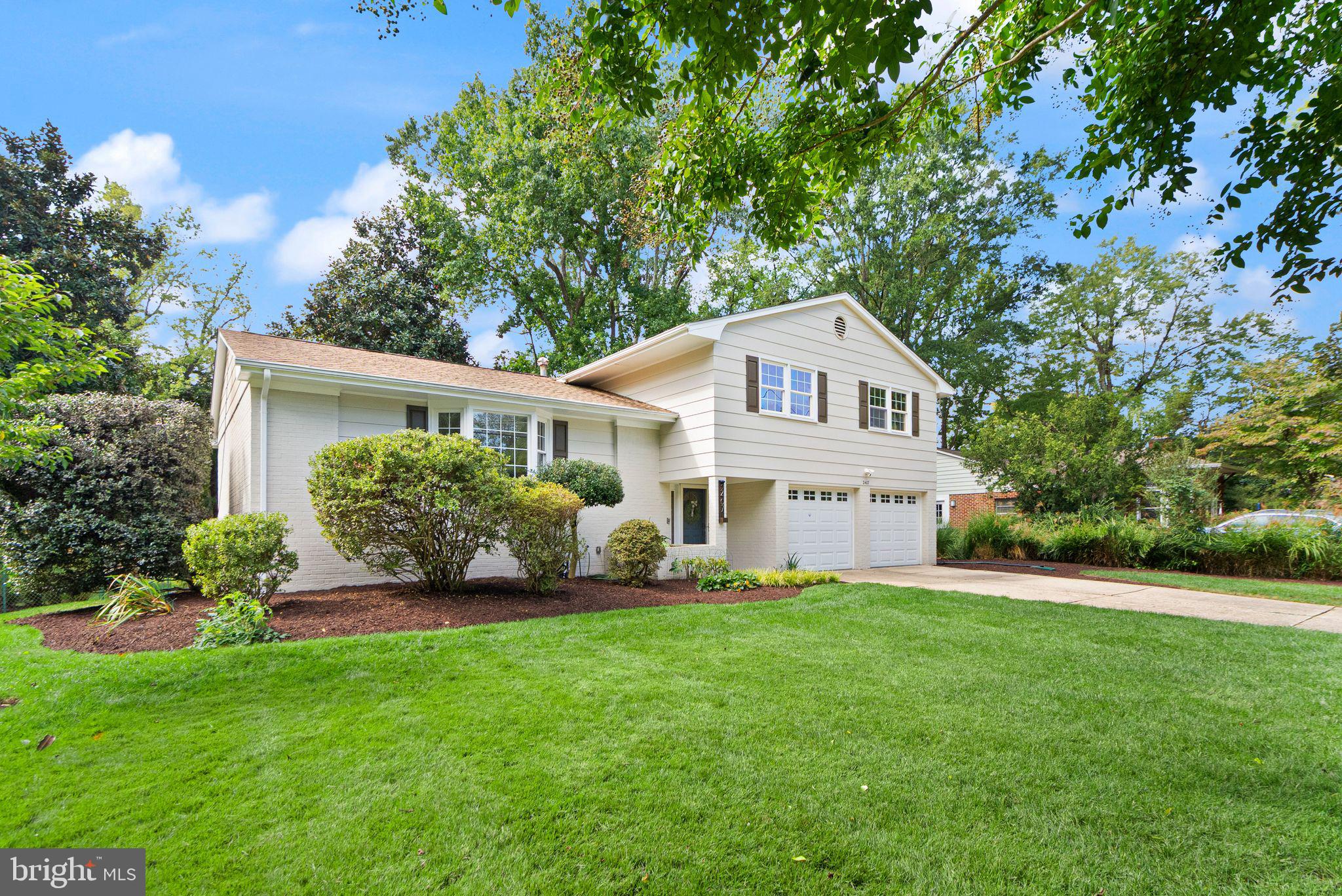 2407 LISBON LANE