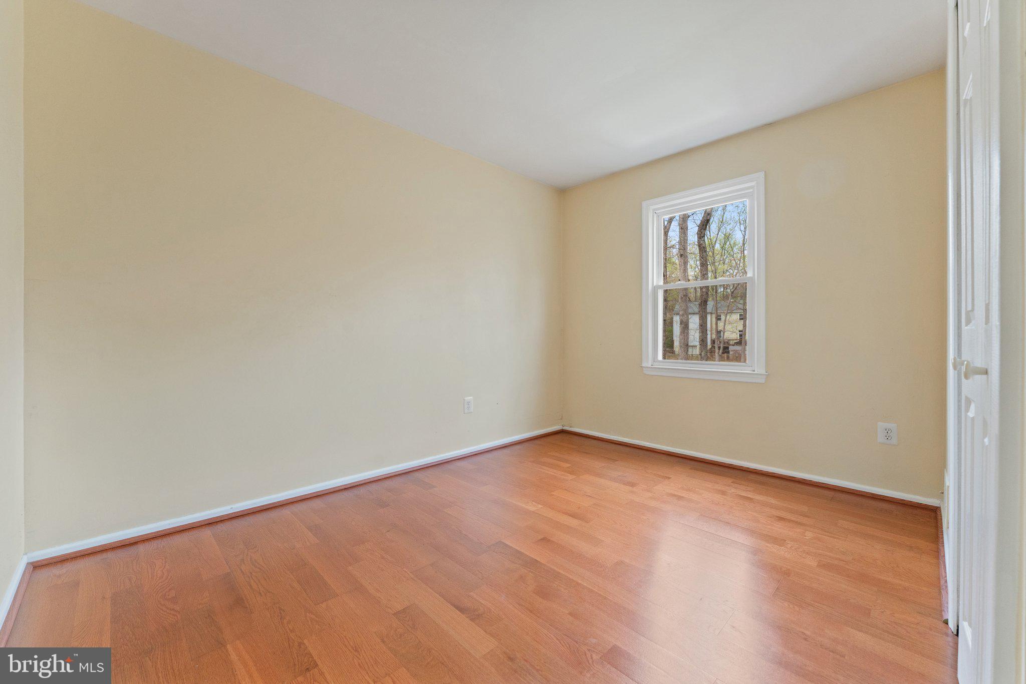 DANBURY FOREST - Residential