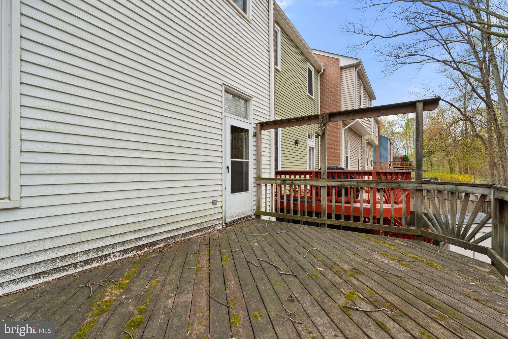 DANBURY FOREST - Residential