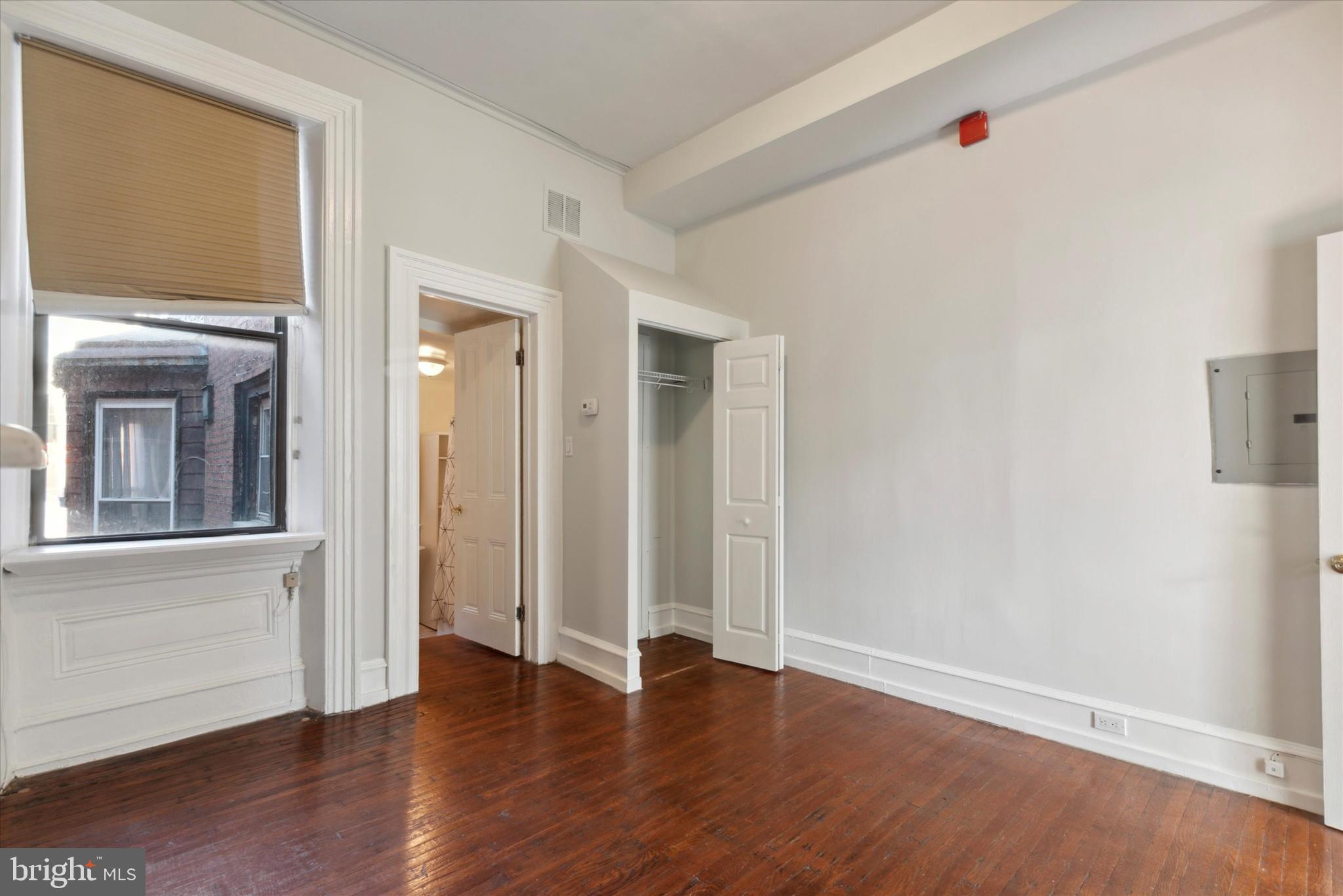 RITTENHOUSE SQUARE - Residential Lease