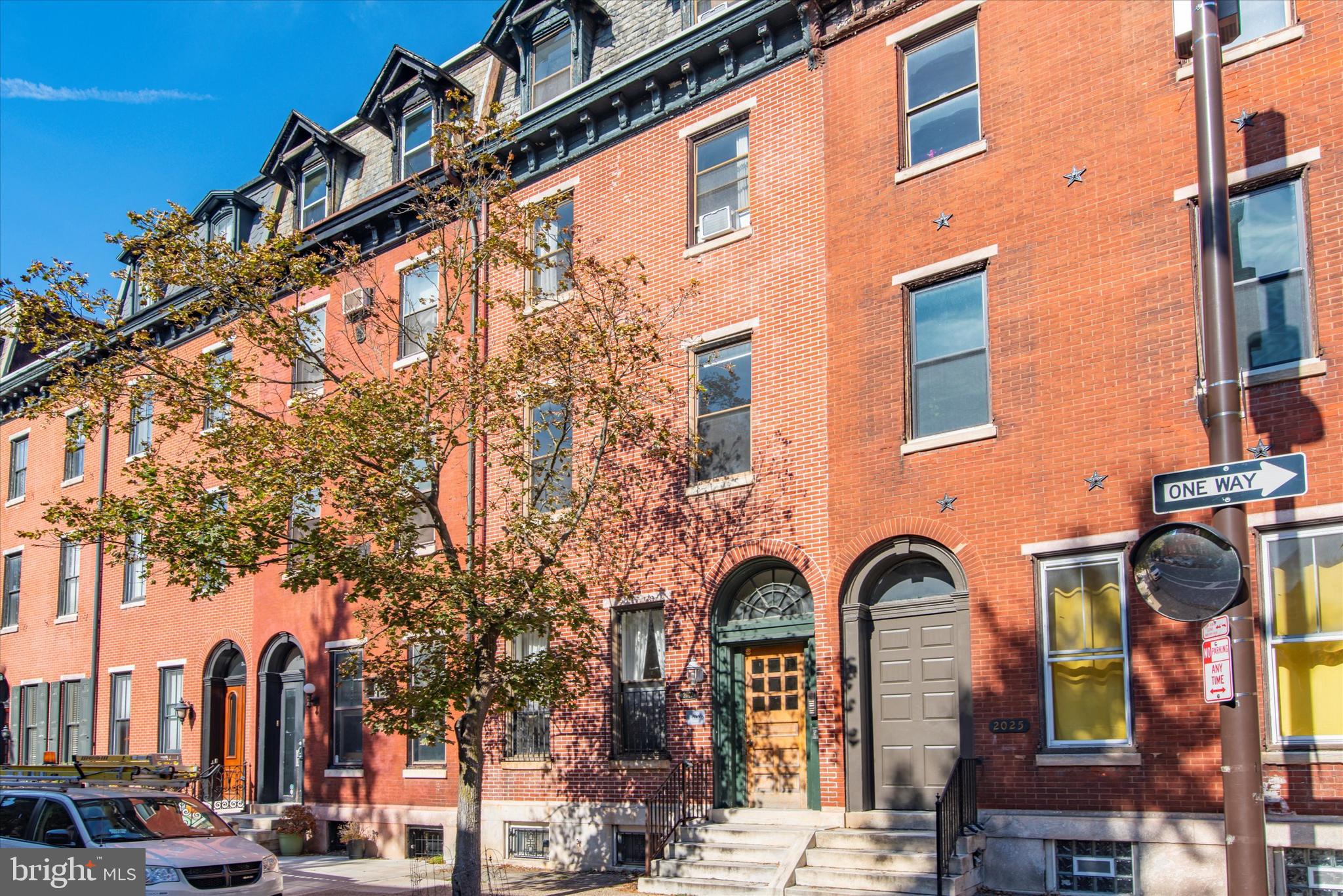 RITTENHOUSE SQUARE - Residential Lease