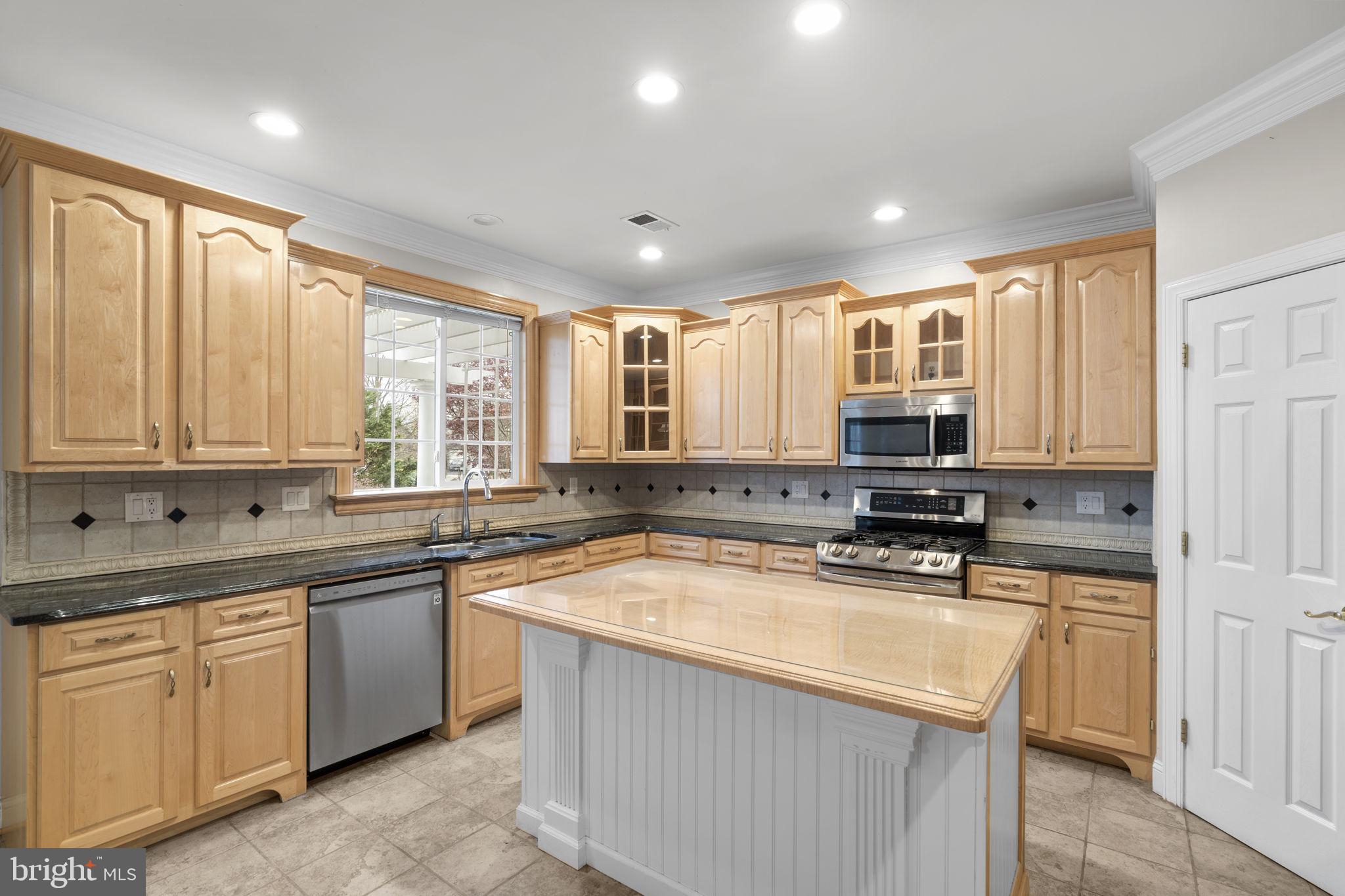 WESTMARKET - Residential