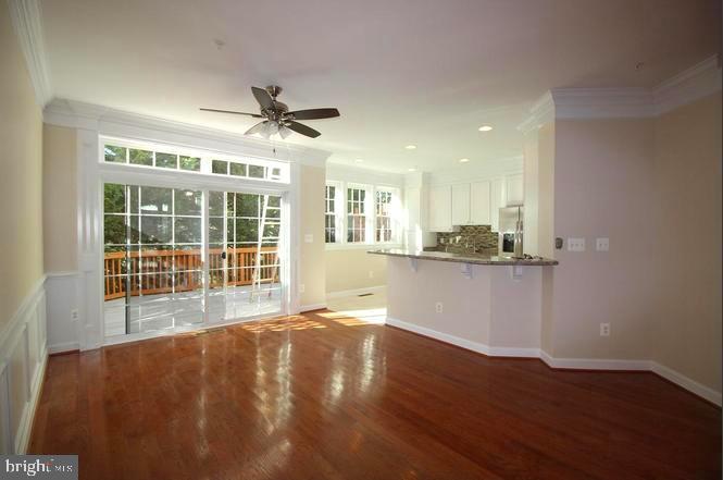 ASPEN HILL - Residential