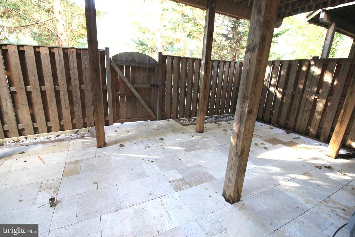 ASPEN HILL - Residential