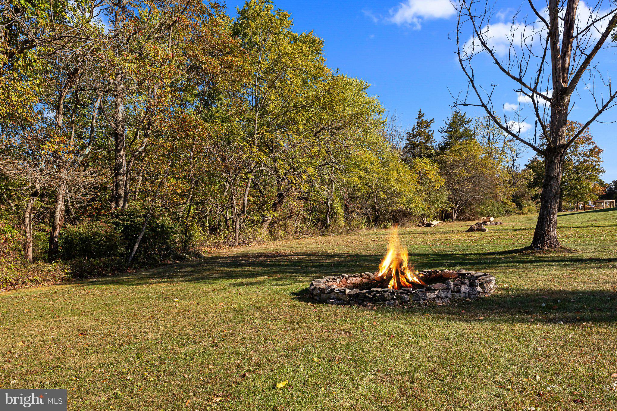 THE HIGHLANDS - Residential