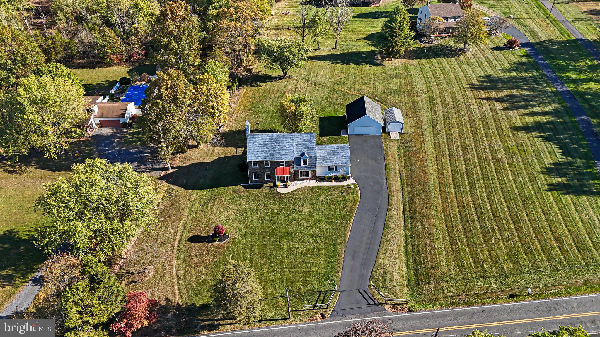 THE HIGHLANDS - Residential