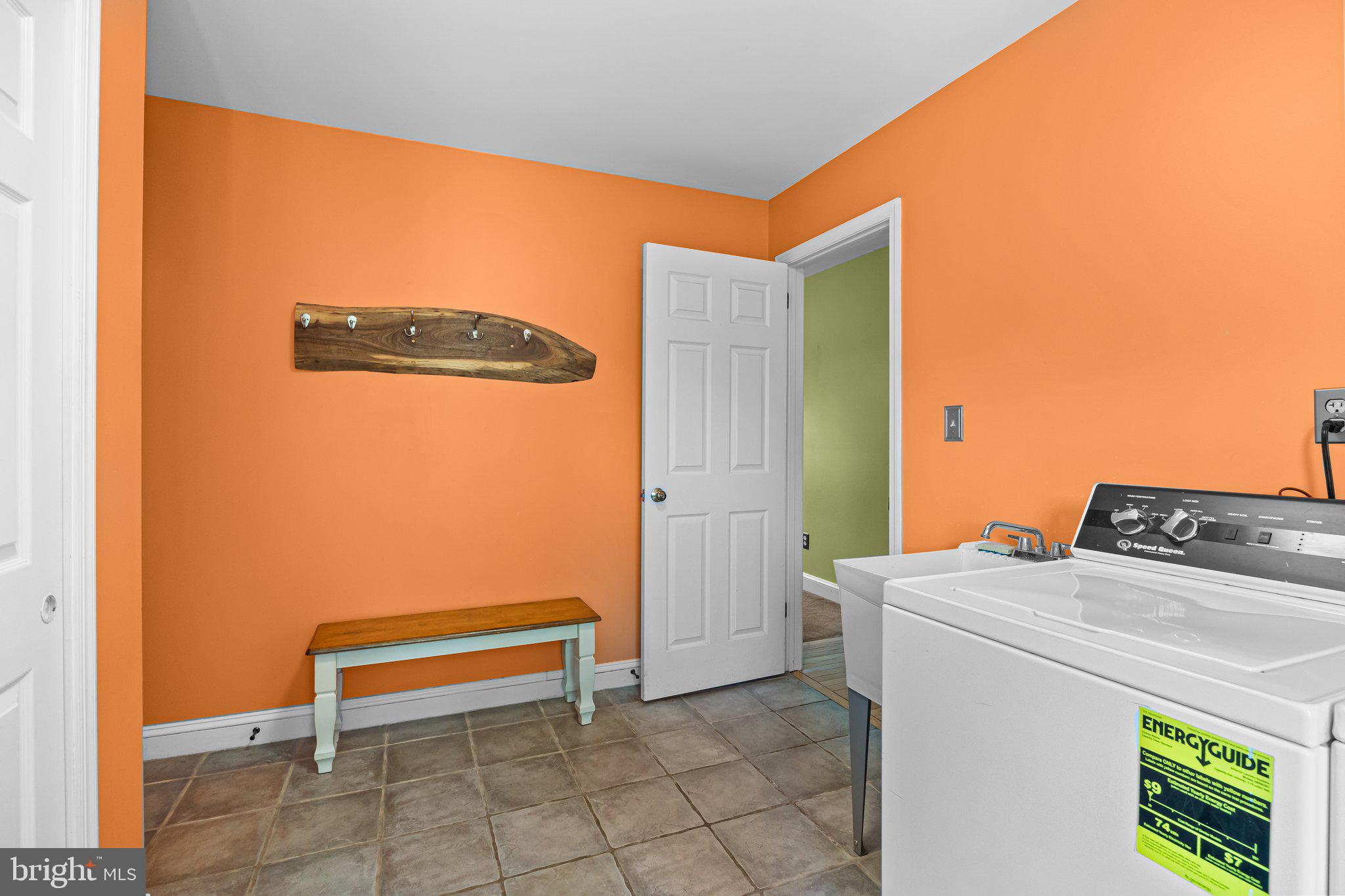 THE HIGHLANDS - Residential