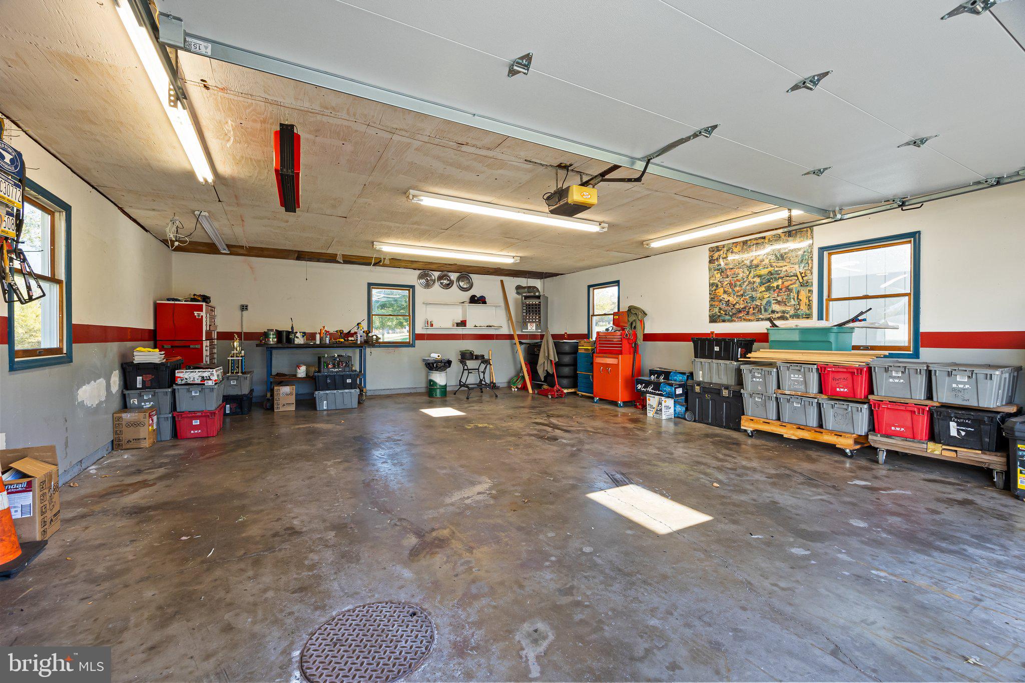 THE HIGHLANDS - Residential