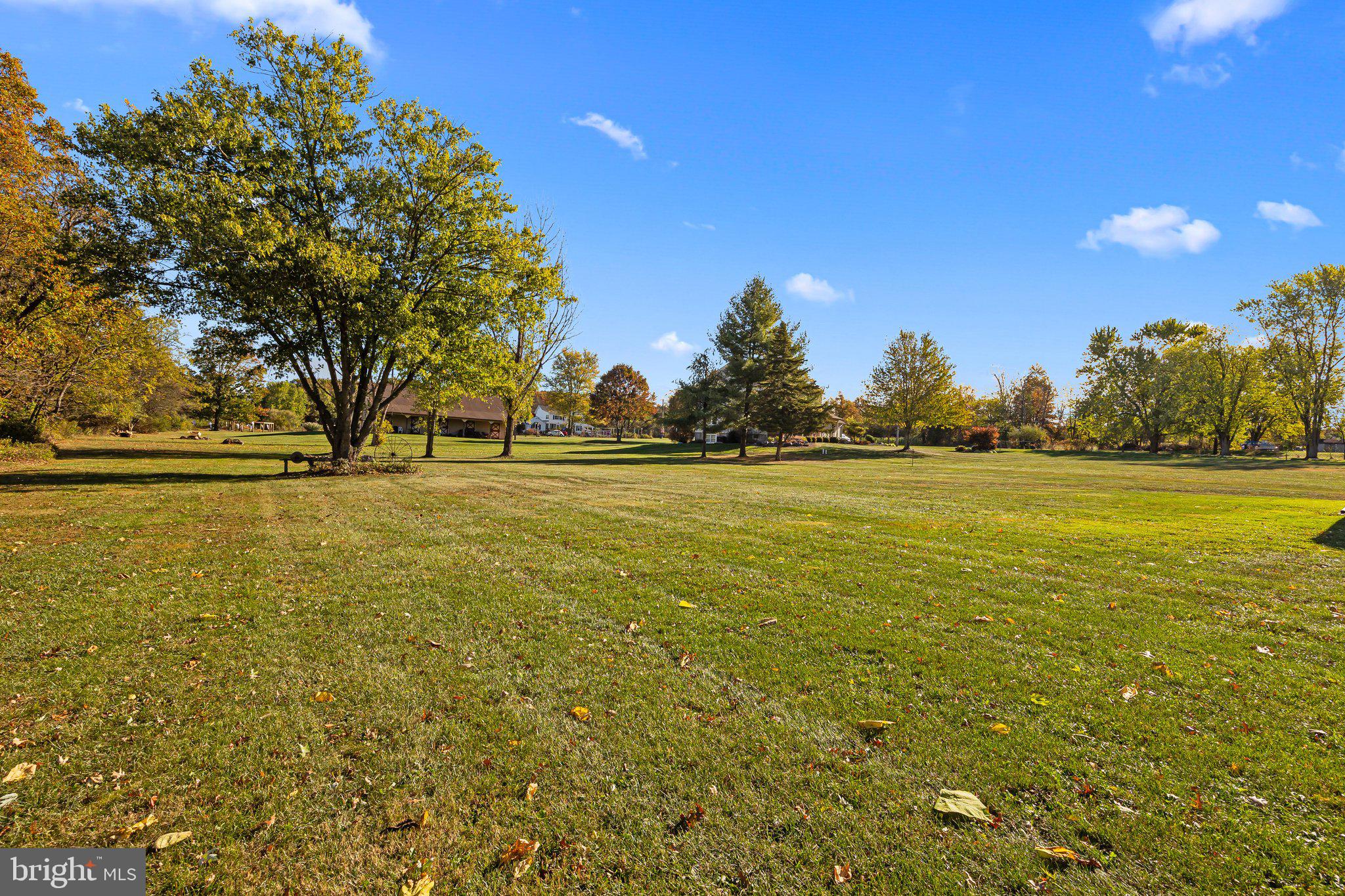 THE HIGHLANDS - Residential