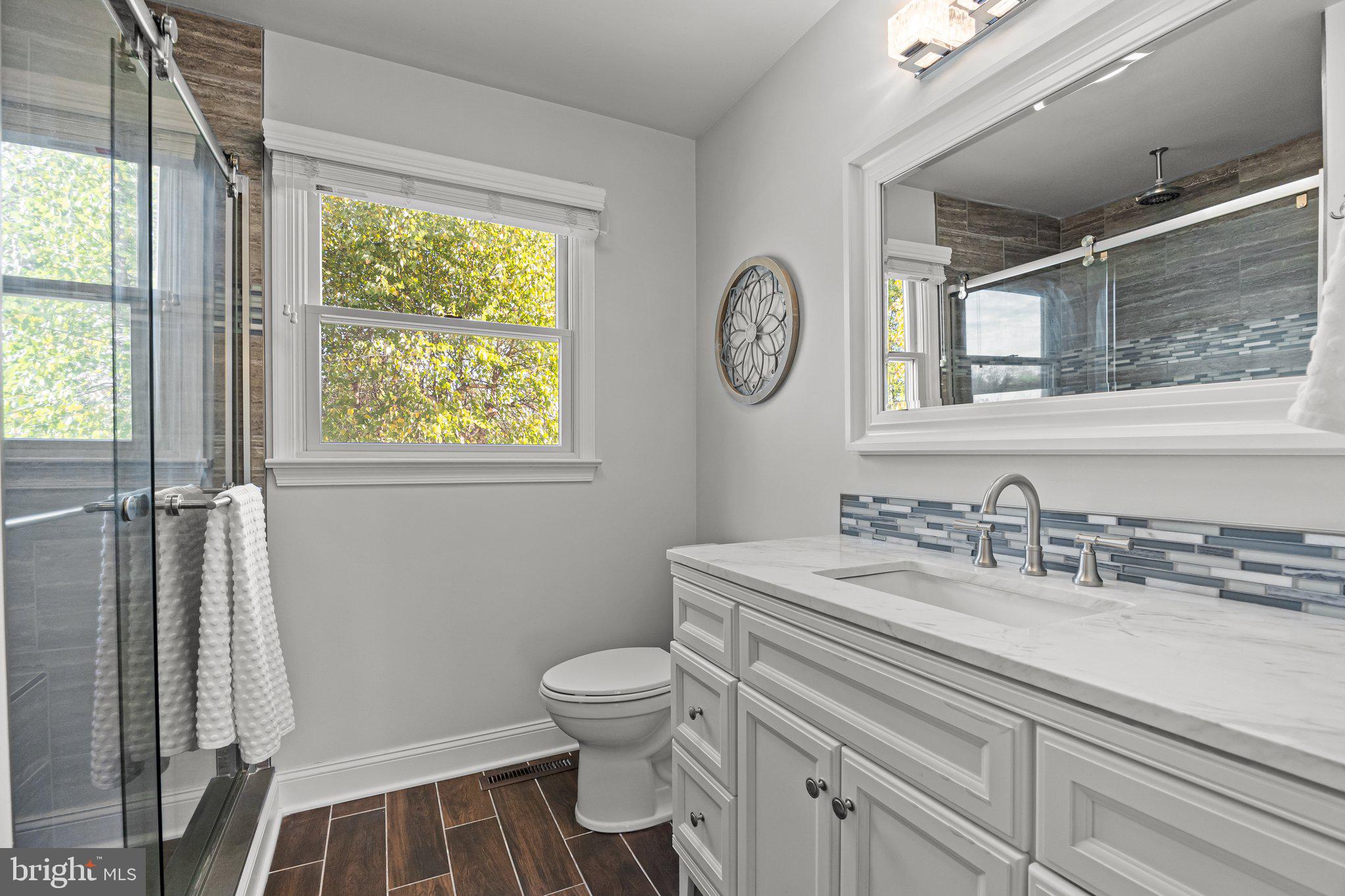 THE HIGHLANDS - Residential