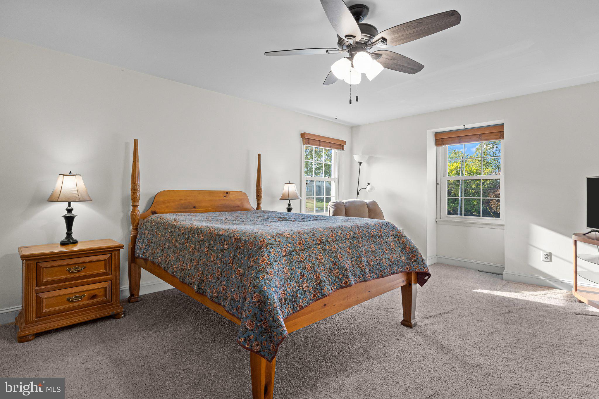 THE HIGHLANDS - Residential