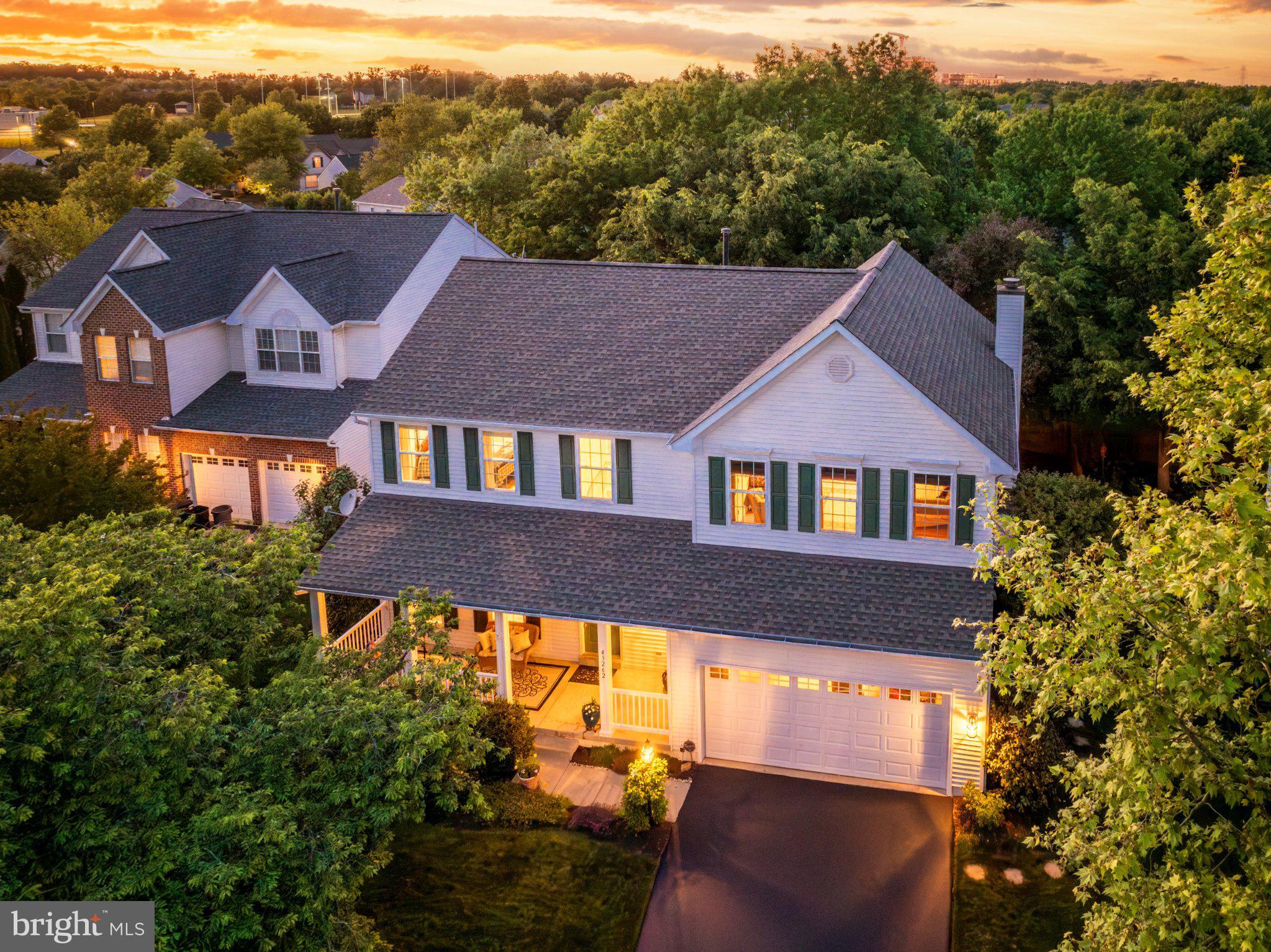 43262 STONEYGLEN COURT